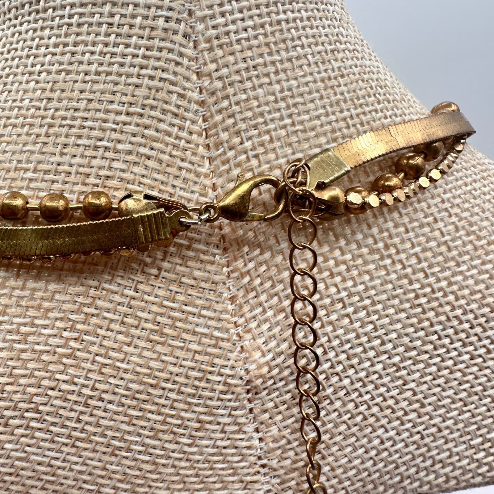 Vintage 80s Gold Tone Layered Necklace Snake Herringbone Bead Statement Jewelry - Thumbnail 8