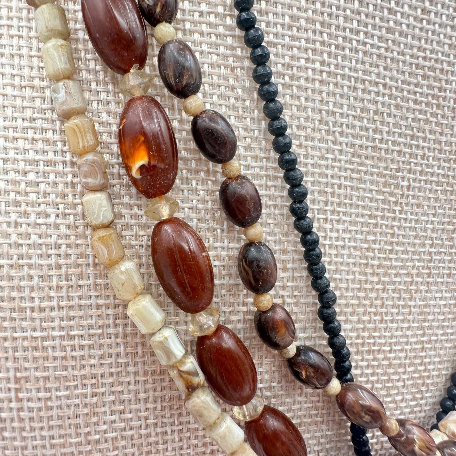 Vintage 80s Multi-Strand Earth Tone Beaded Layered Necklace Faux Stone Jewelry - Thumbnail 7