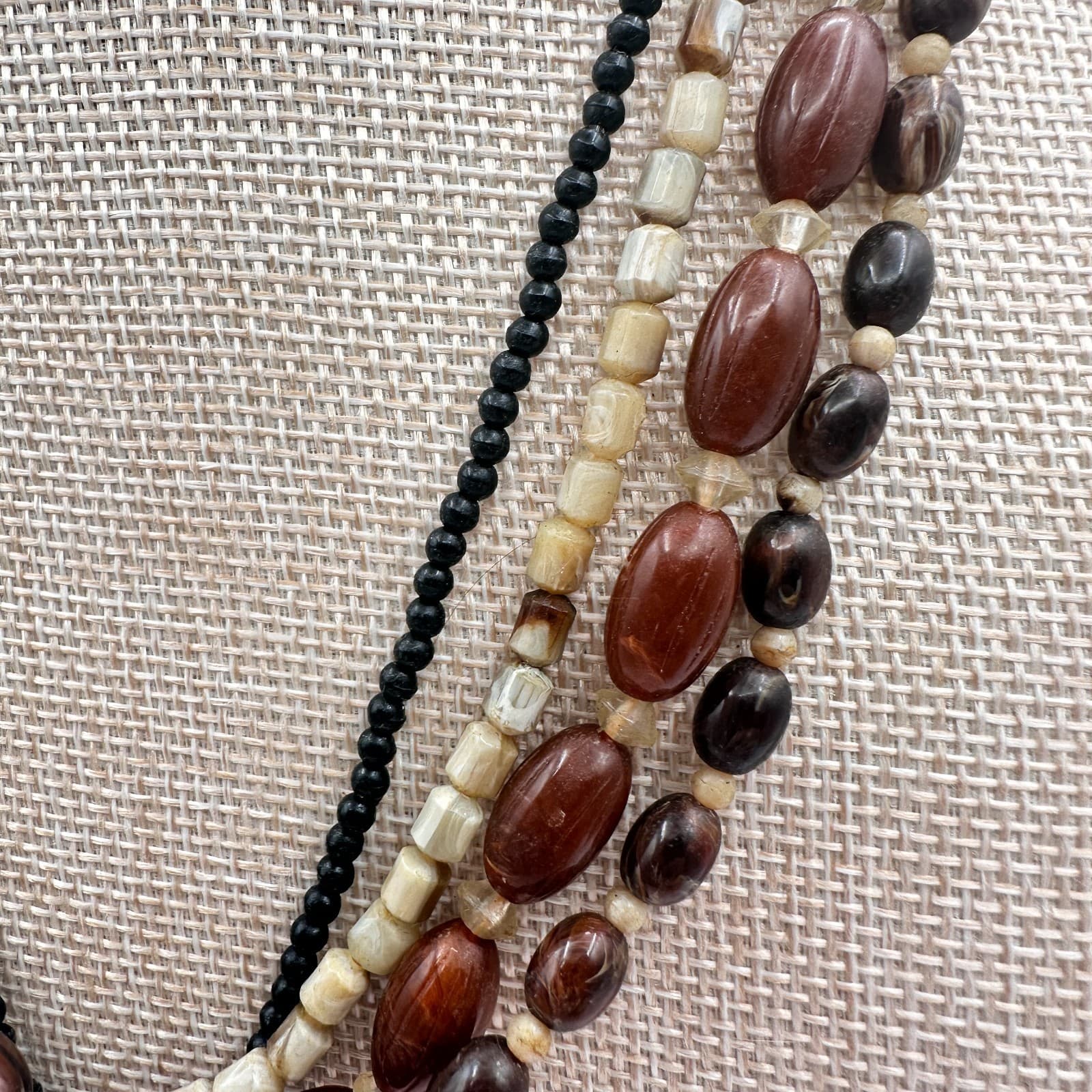 Vintage 80s Multi-Strand Earth Tone Beaded Layered Necklace Faux Stone Jewelry - Thumbnail 8