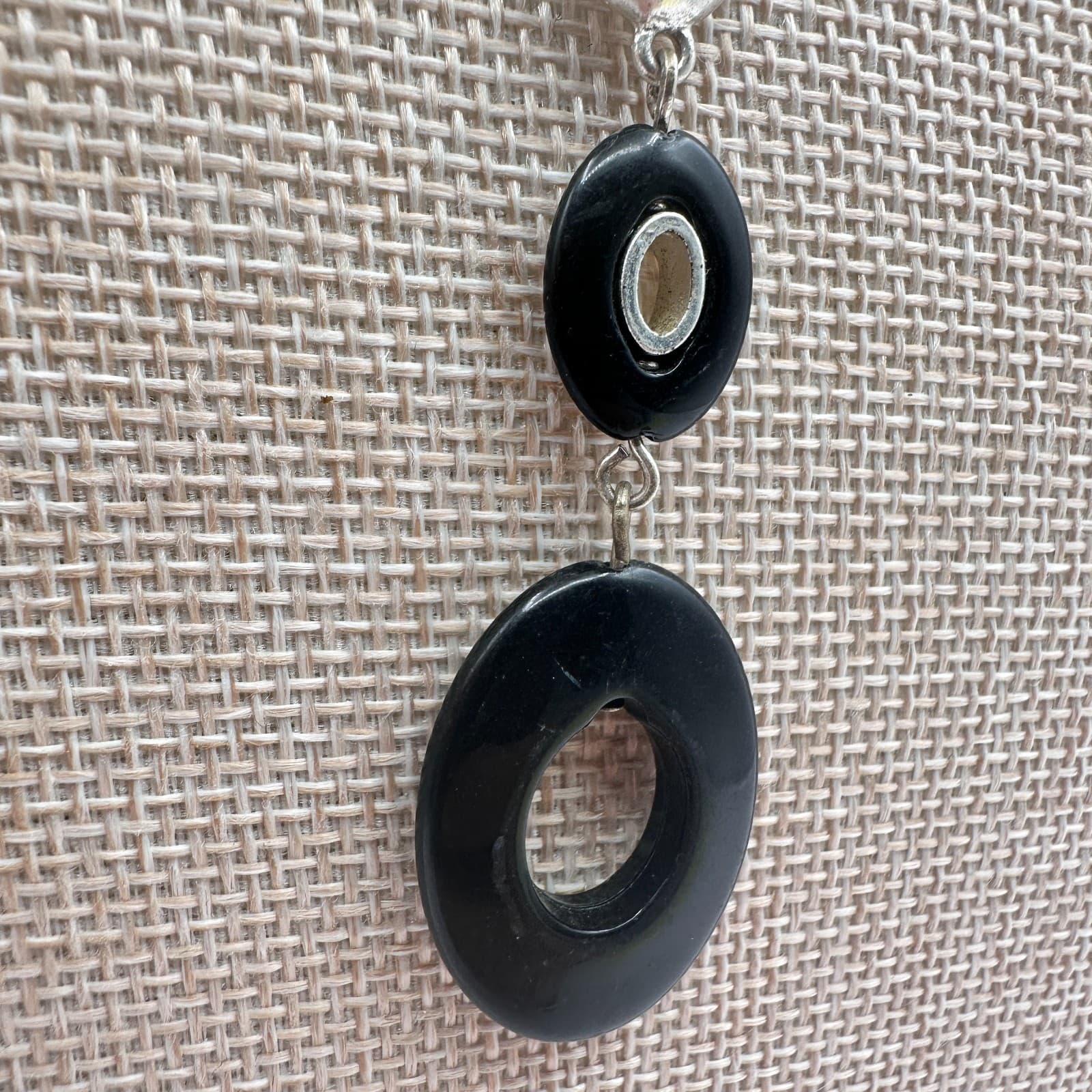 Vintage 80s Silver Tone Black White Enamel Round Pendant Statement Retro Jewelry - Thumbnail 7