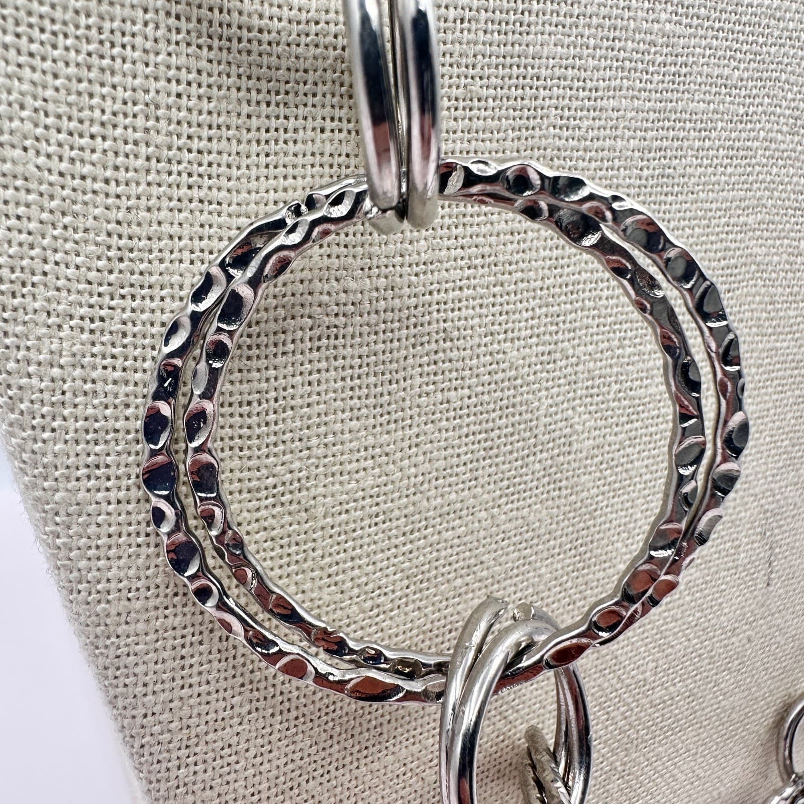 Vintage 90s Silver Tone Hammered Multi Circle Link Statement Necklace Jewelry - Thumbnail 5