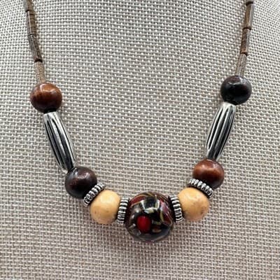 Vintage Y2K Silver Tone Wooden Beaded Necklace Boho Women's Classic Jewelry - Thumbnail 3