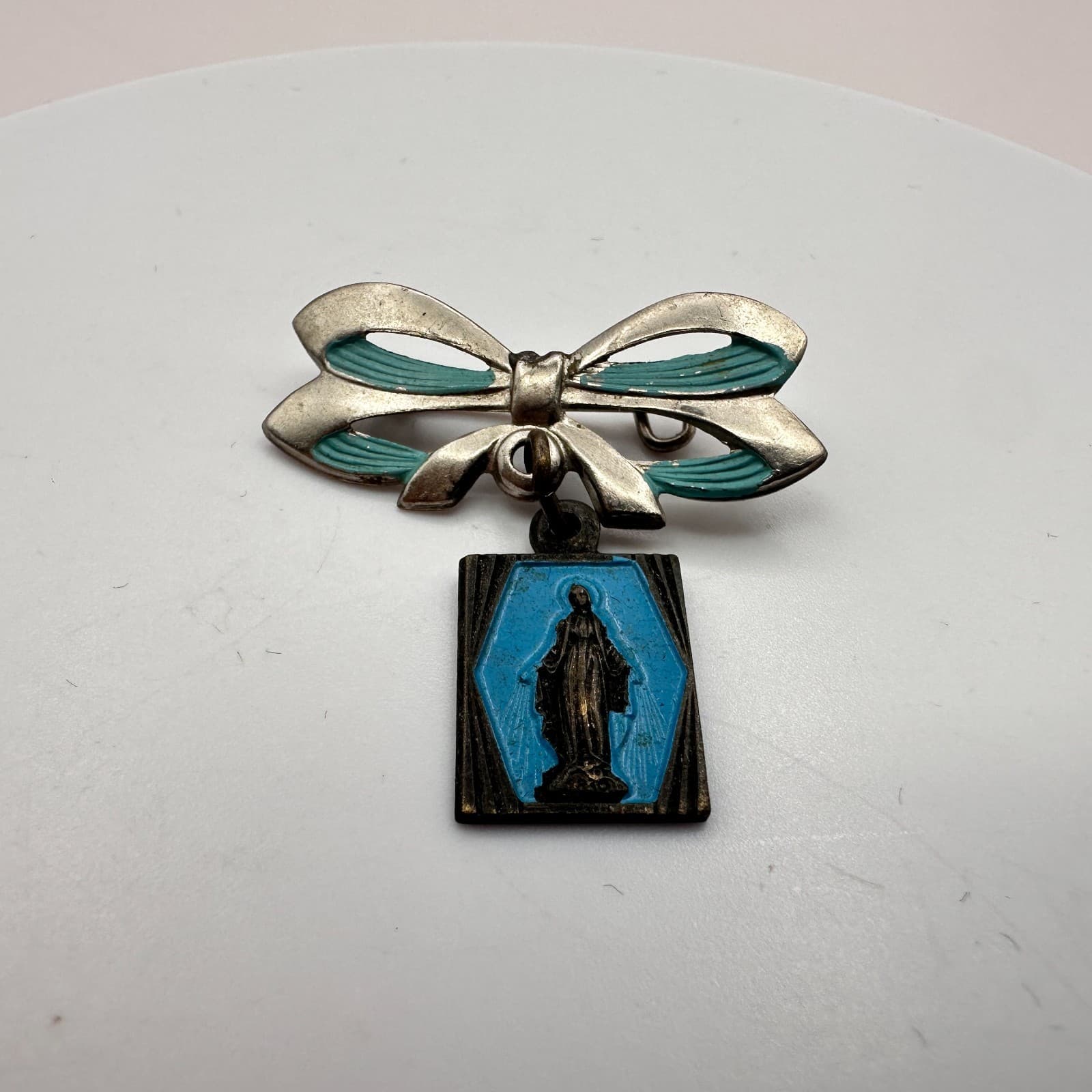 Vintage 90s Catholic Miraculous Medal Bow Pin Virgin Mary Religious Jewelry - Thumbnail 2