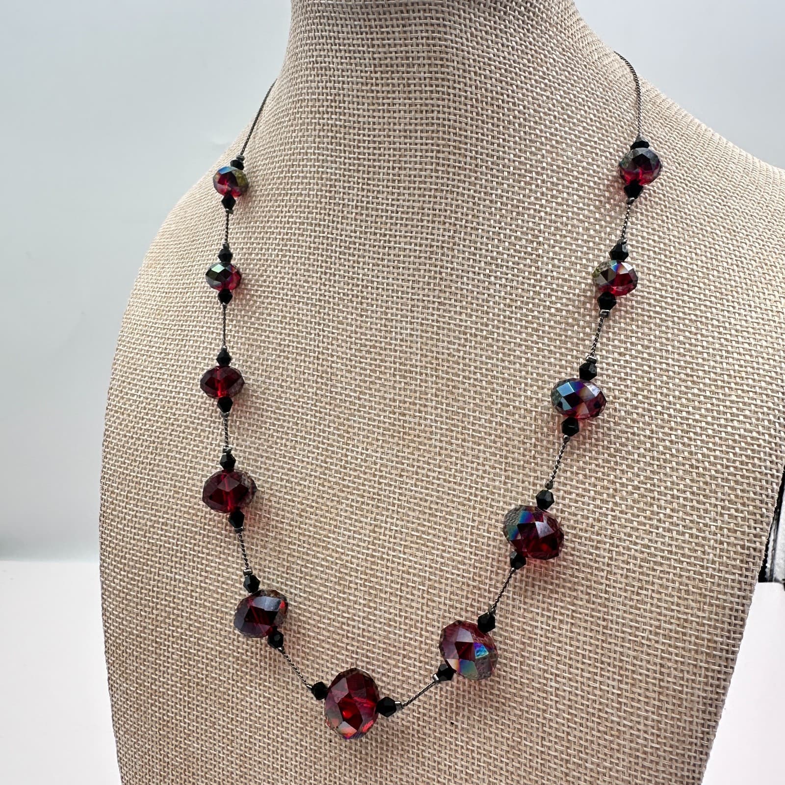 Vintage 90s Silver Tone Red AB Faceted Beaded Necklace Women's Classic Jewelry - Thumbnail 7