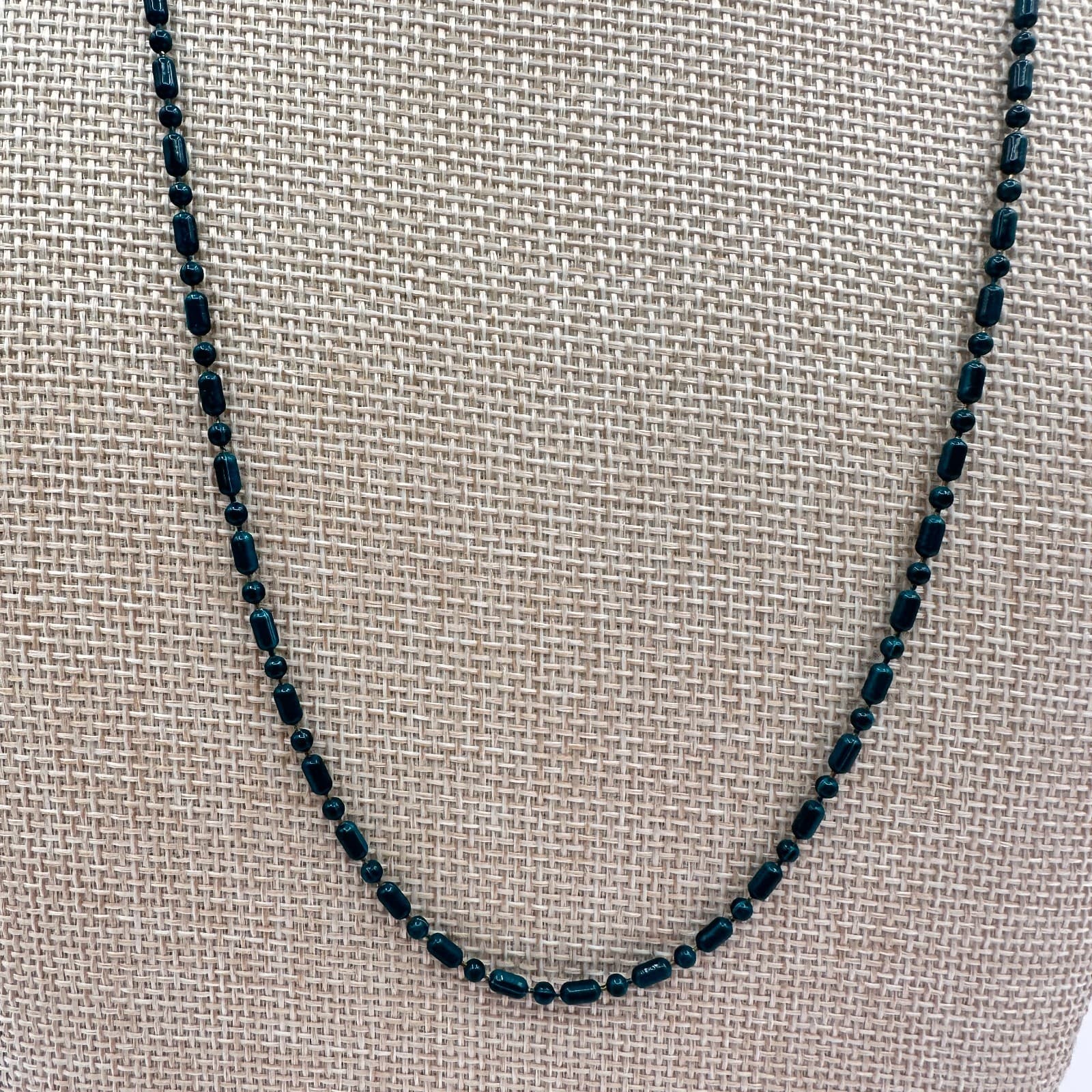 Vintage 50s Dark Green Glass Bead Strand Necklace Spring Ring Clasp Jewelry - Thumbnail 4