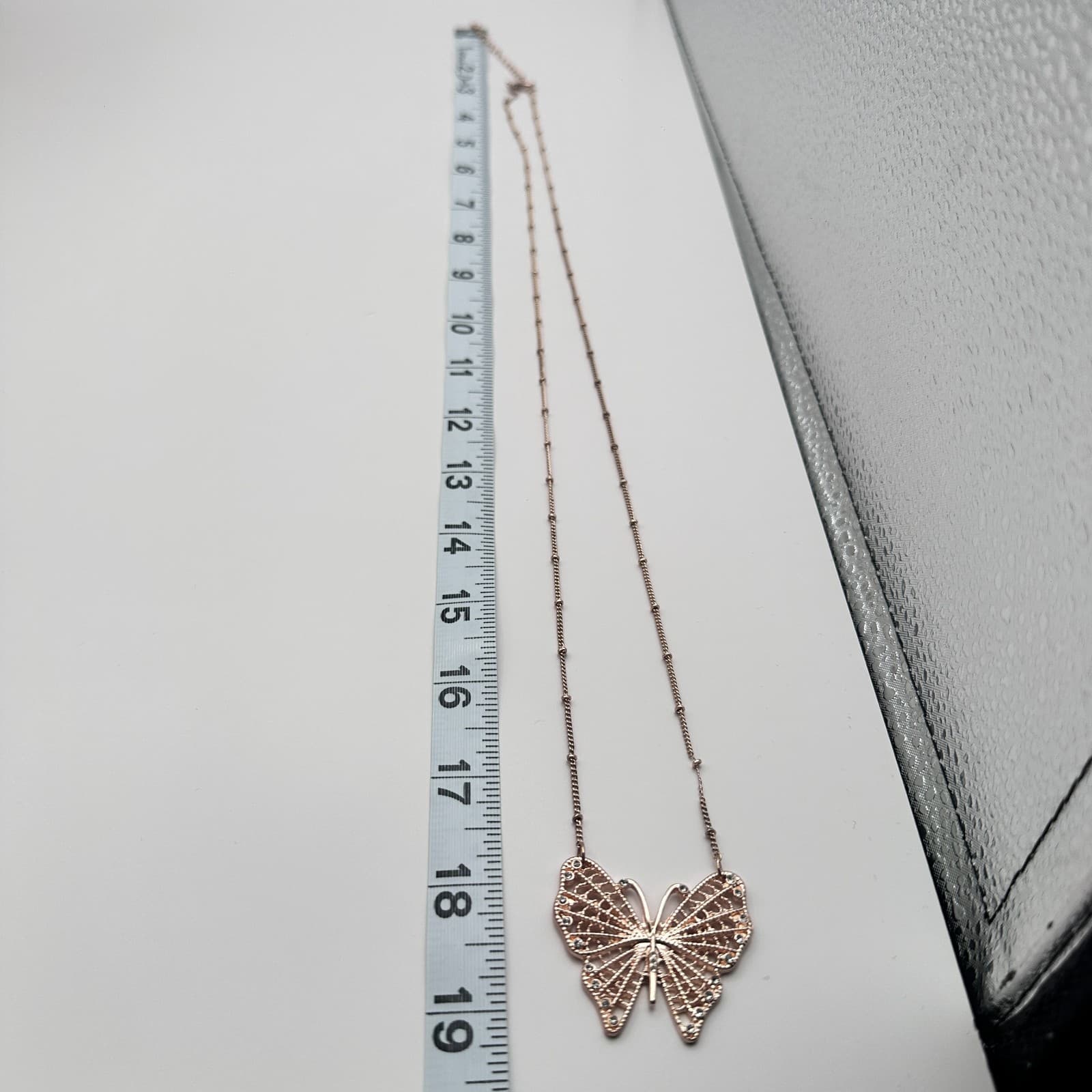Vintage 80s Rose Gold Tone Butterfly Necklace Clear Rhinestone Statement Jewelry - Thumbnail 9