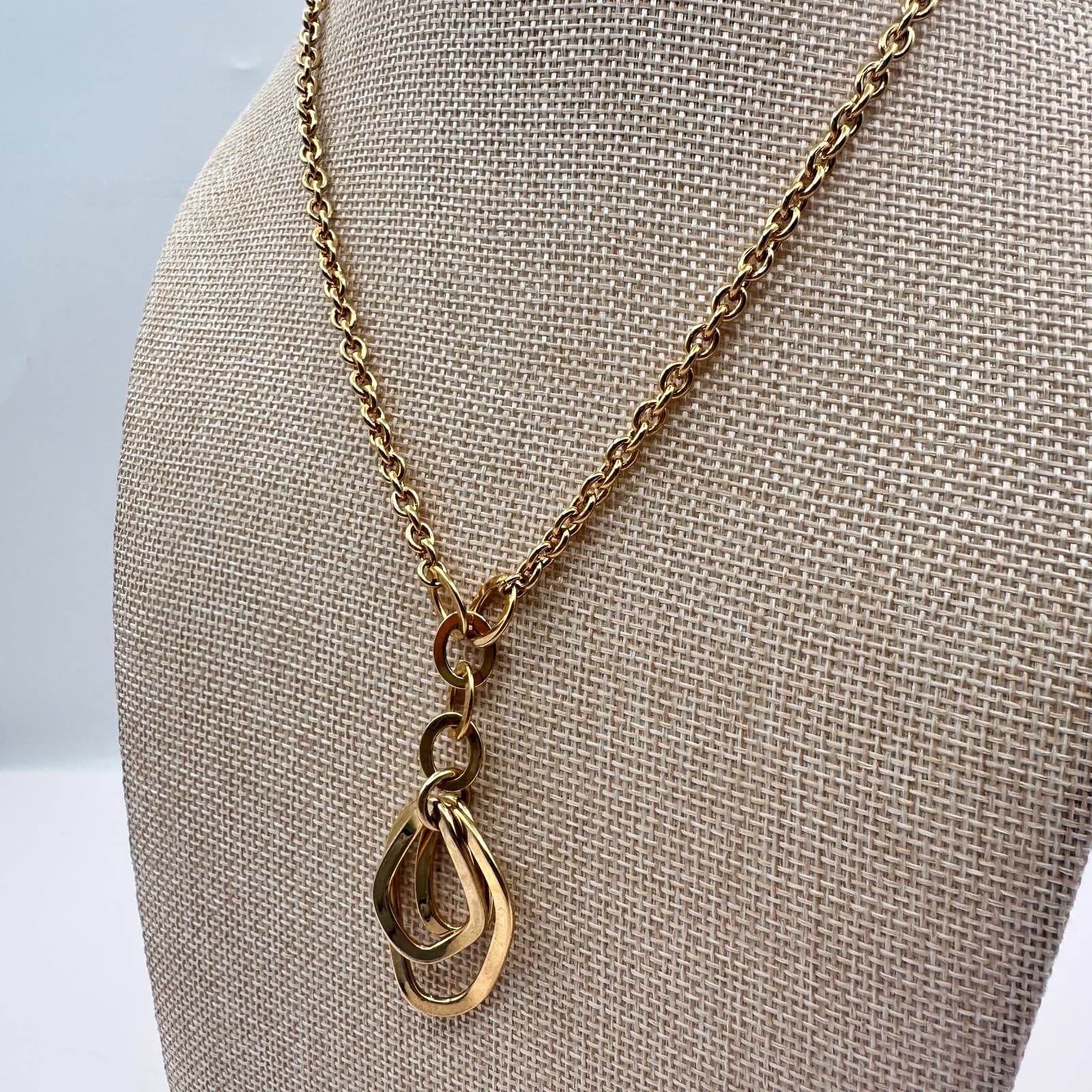 Vintage Y2K Gold Tone Abstract Hoops Pendant Necklace Women's Classic Jewelry - Thumbnail 6