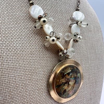 Vintage Y2K Gold Tone Pearl Iridescent Abalone Shell Pendant Necklace Jewelry - Thumbnail 5