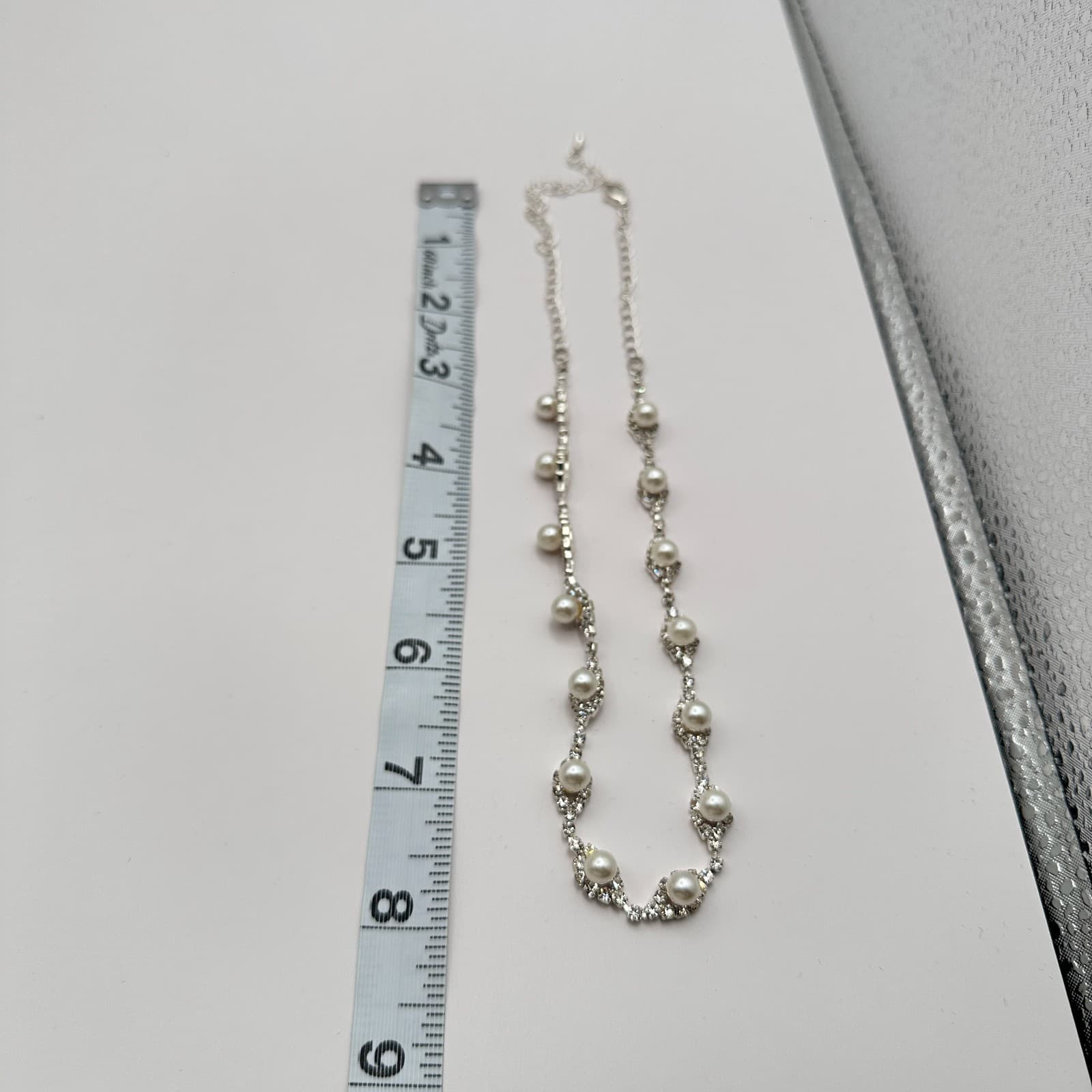 Vintage Y2K Silver Tone Faux Pearl Rhinestone Necklace Statement Women's Jewelry - Thumbnail 8