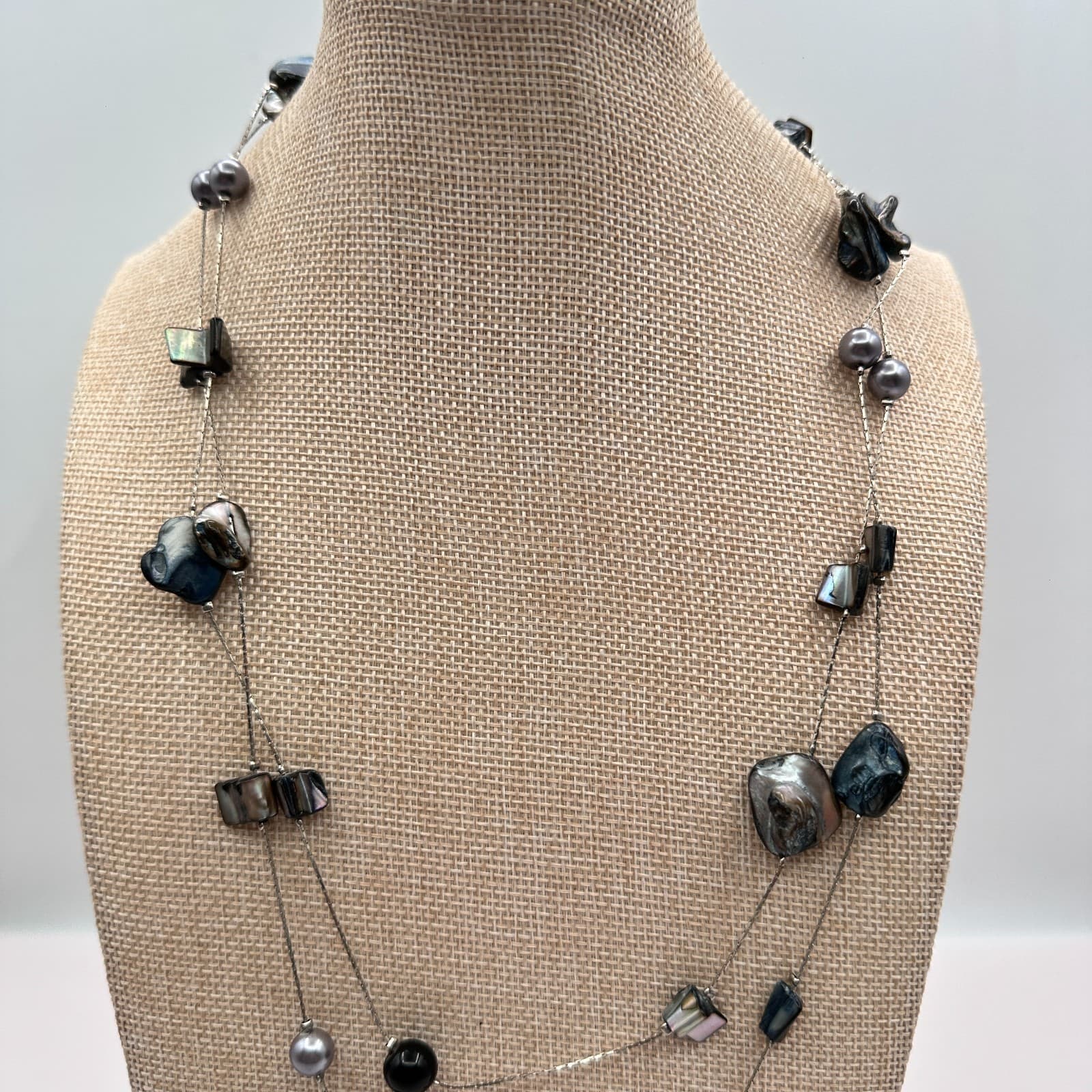 Vintage 90s Silver Tone Double Strand Iridescent Shell Necklace Women's Jewelry - Thumbnail 3