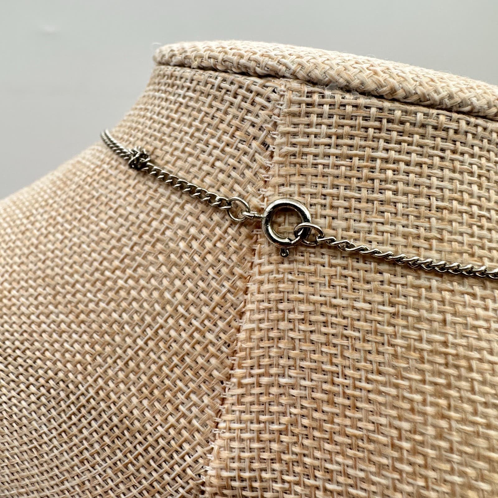 Vintage 70s Silver Tone Faux Turquoise Flower Pendant Necklace Women's Jewelry - Thumbnail 7