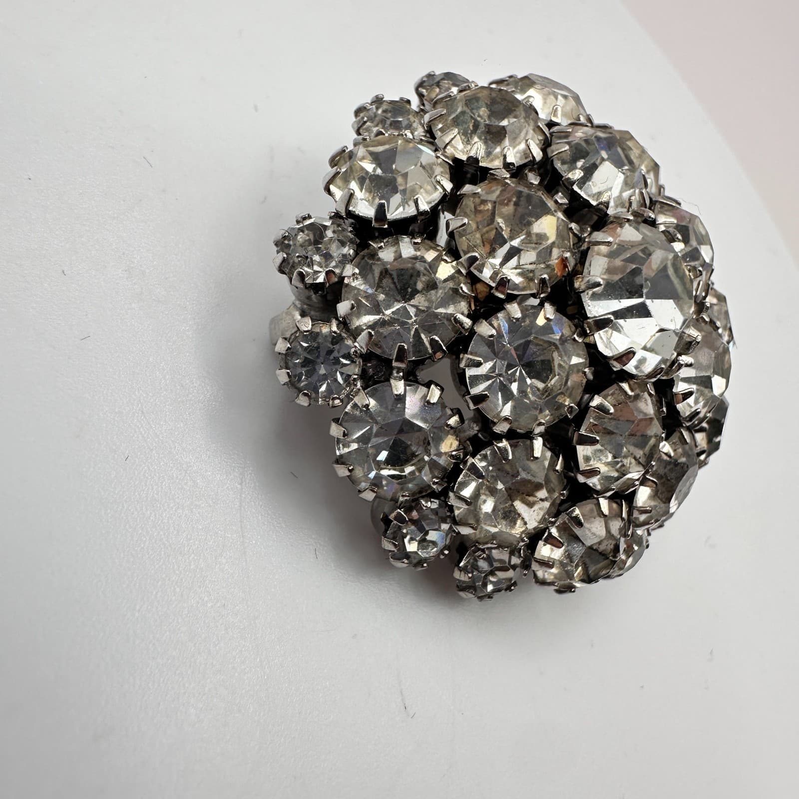 Vintage 50s Mid-Century Silver Tone Round Glass Cluster Brooch Pin Sparkly - Thumbnail 4