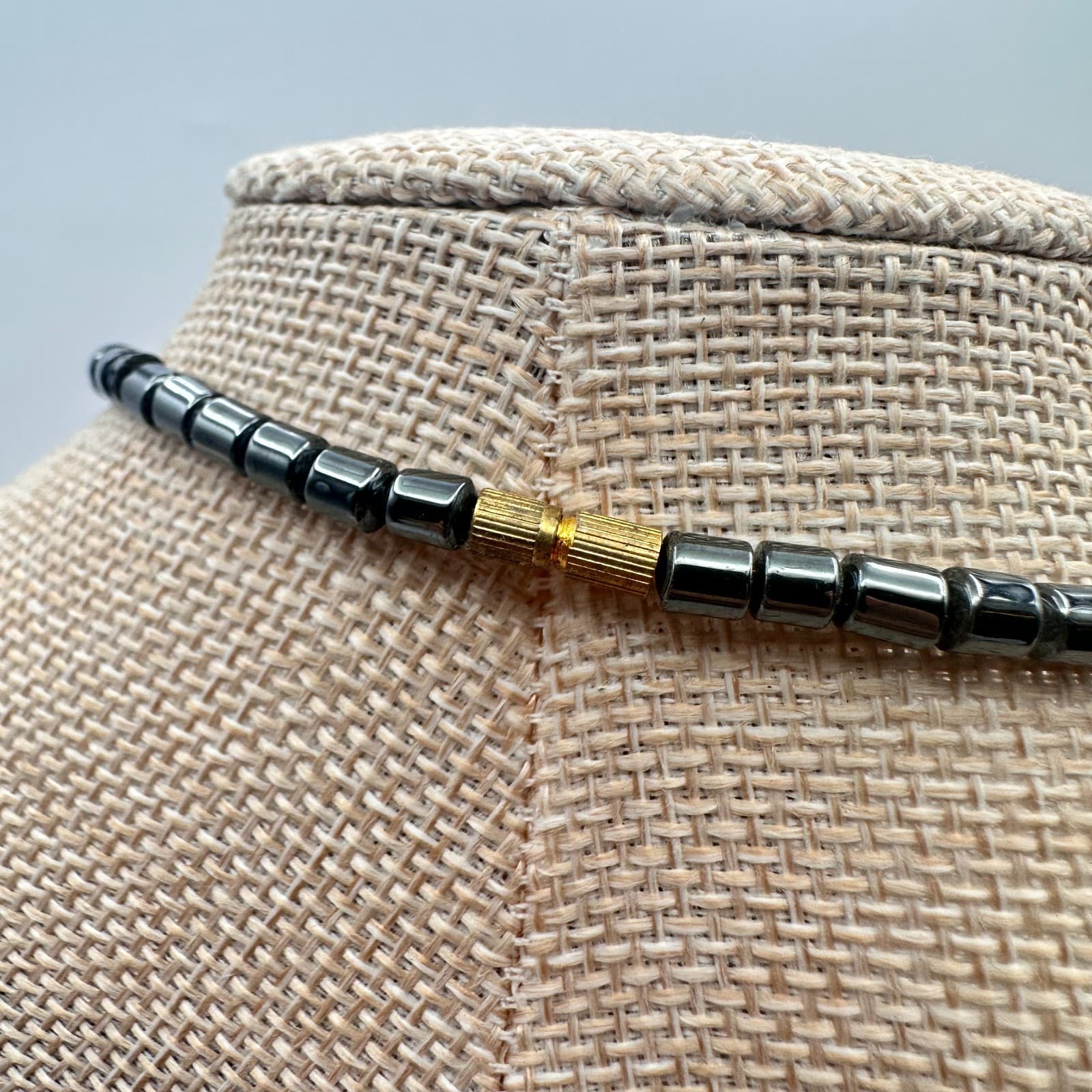 Vintage 90s Grey Hematite Beaded Arrowhead Pendant Necklace Women's Jewelry - Thumbnail 8
