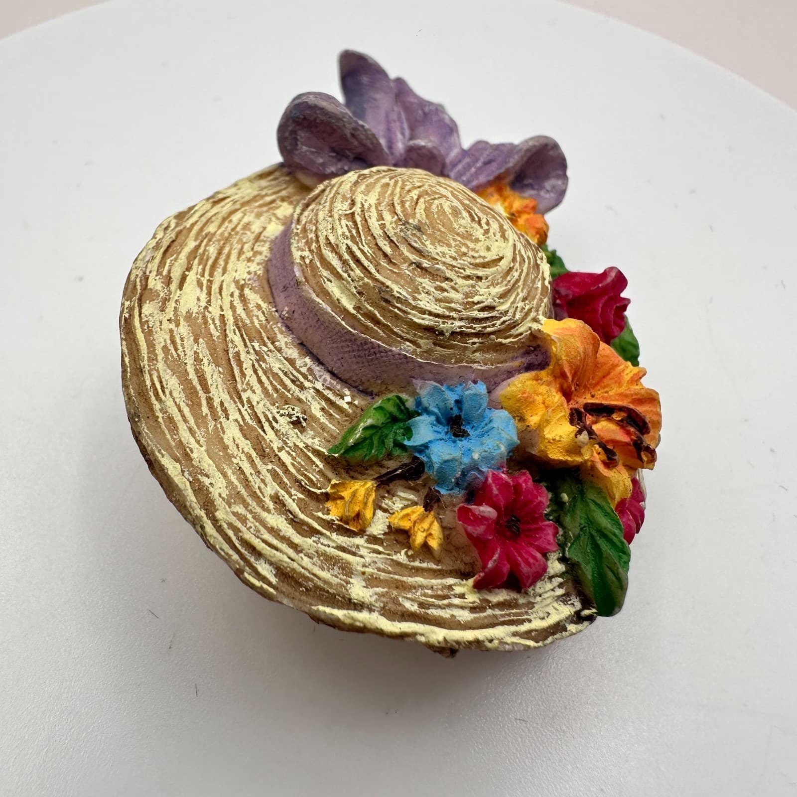 Vintage 90s Painted Floral Straw Hat Lapel Pin Brooch Classic Fashion Jewelry - Thumbnail 3
