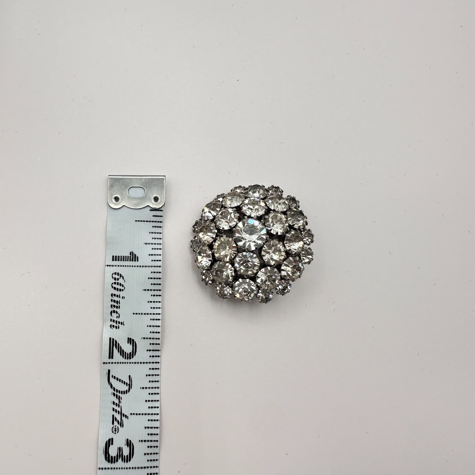 Vintage 50s Mid-Century Silver Tone Round Glass Cluster Brooch Pin Sparkly - Thumbnail 8