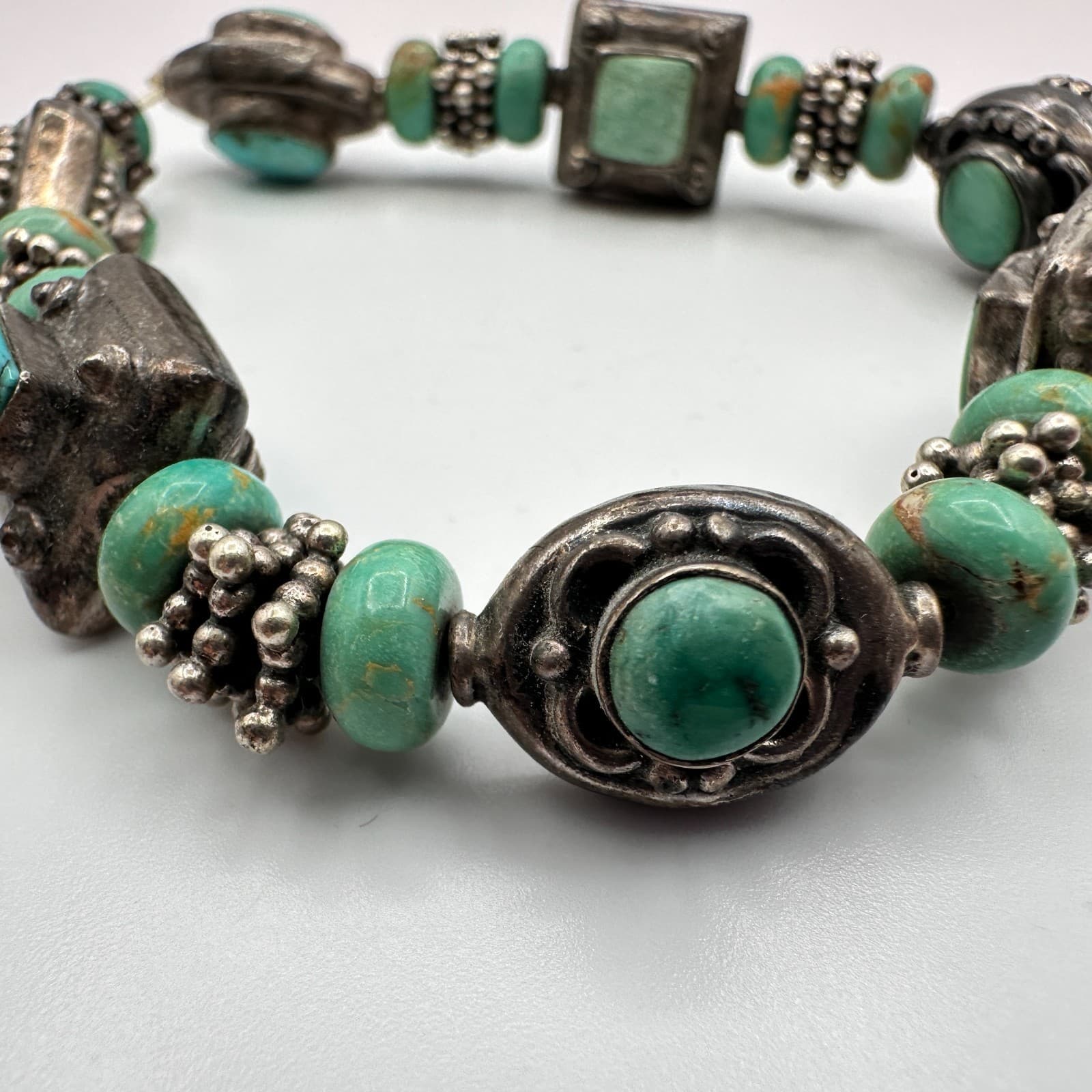 Vintage 90s Y2K Silver Tone Seafoam Green Beaded Bracelet Boho Women's Jewelry - Thumbnail 4