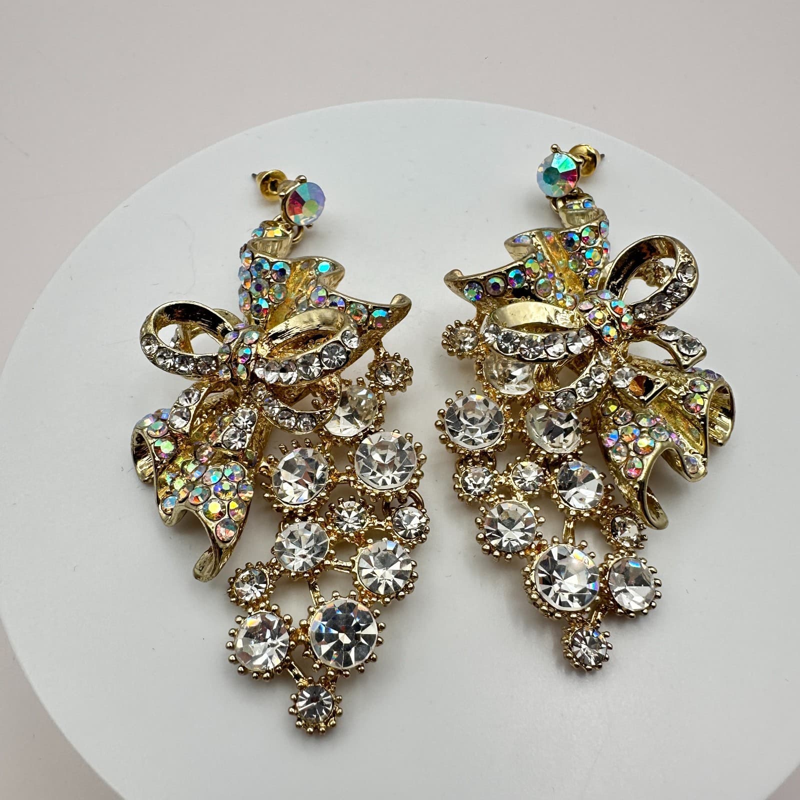 Vintage 90s Gold Tone Clear Rhinestone Bow Dangle Earrings Classic Jewelry - Thumbnail 3
