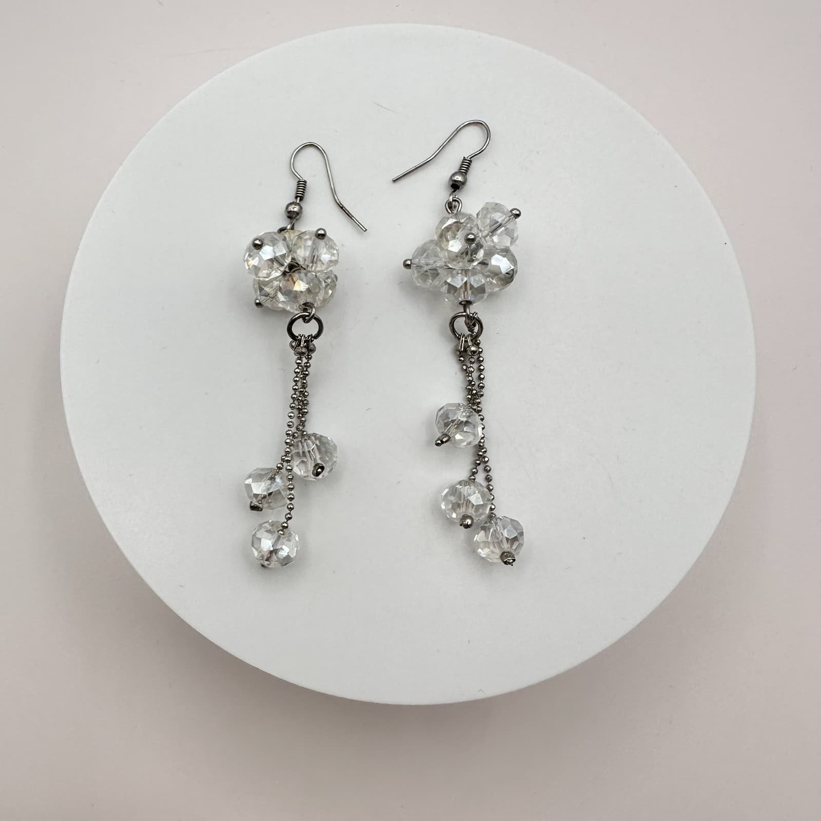 Vintage Y2K Silver Tone Clear Faceted Glass Beaded Tassel Earrings Jewelry
