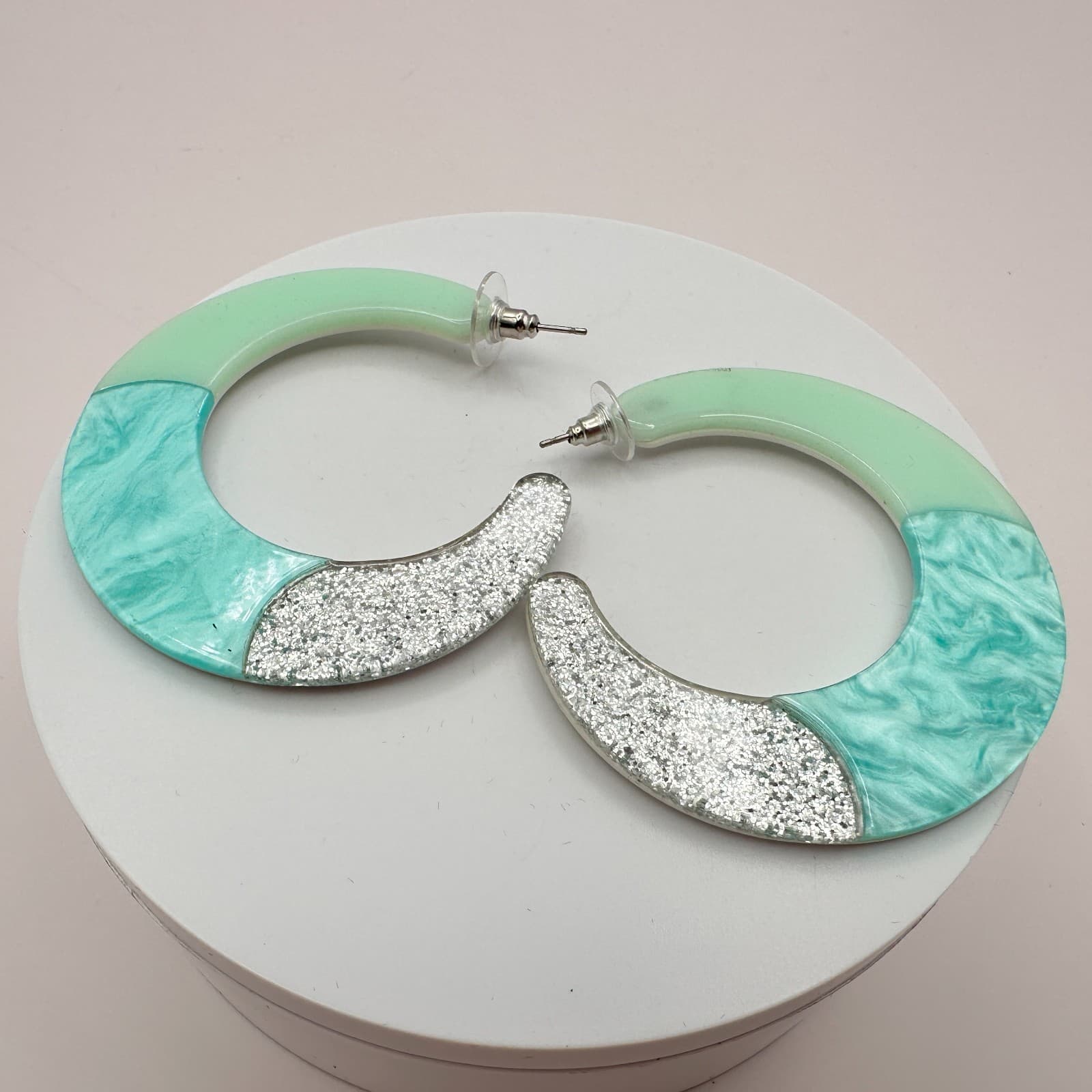 Vintage Y2K Silver Tone Mint Green Marble Glitter Hoop Earrings Women's Jewelry - Thumbnail 5