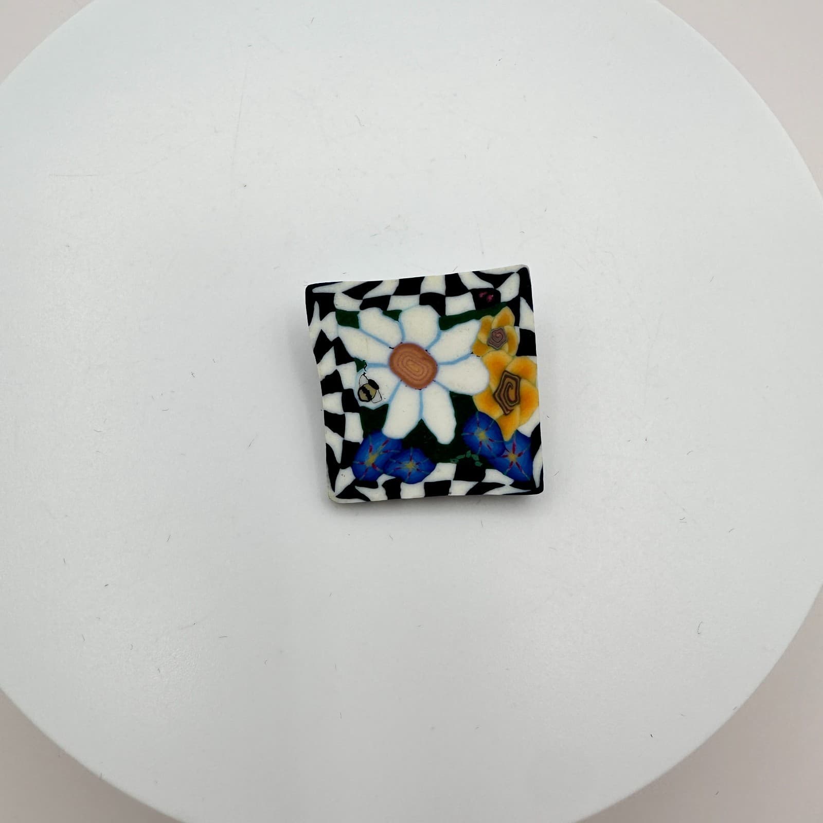 Vintage Y2K Silver Tone Polycrome Clay Bee Floral Square Brooch Pin Jewelry - Thumbnail 3