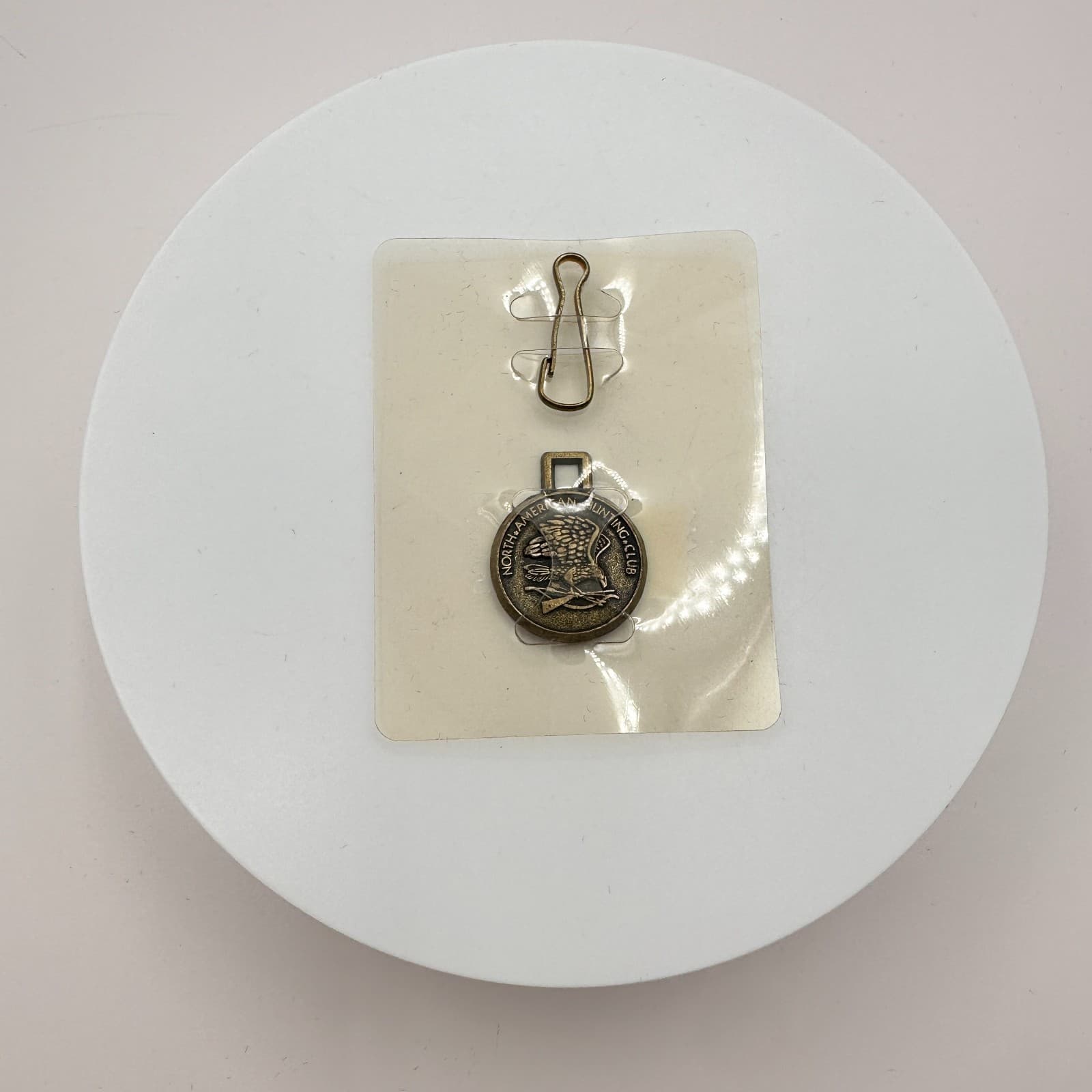 Vintage 90s Bronze Tone North American Hunting Club Eagle Pendant Charm Jewelry - Thumbnail 2