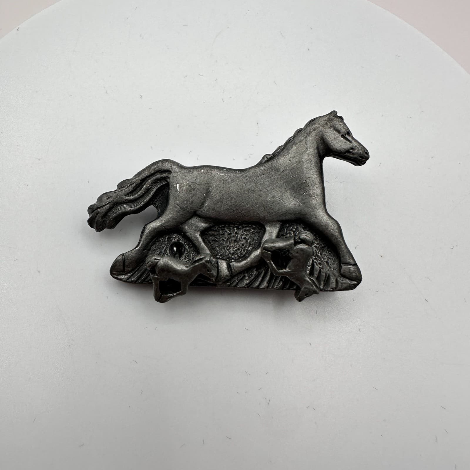Vintage 90s Pewter Finish Mare Brooch Pin & Stud Earring Set Women's Jewelry - Thumbnail 2