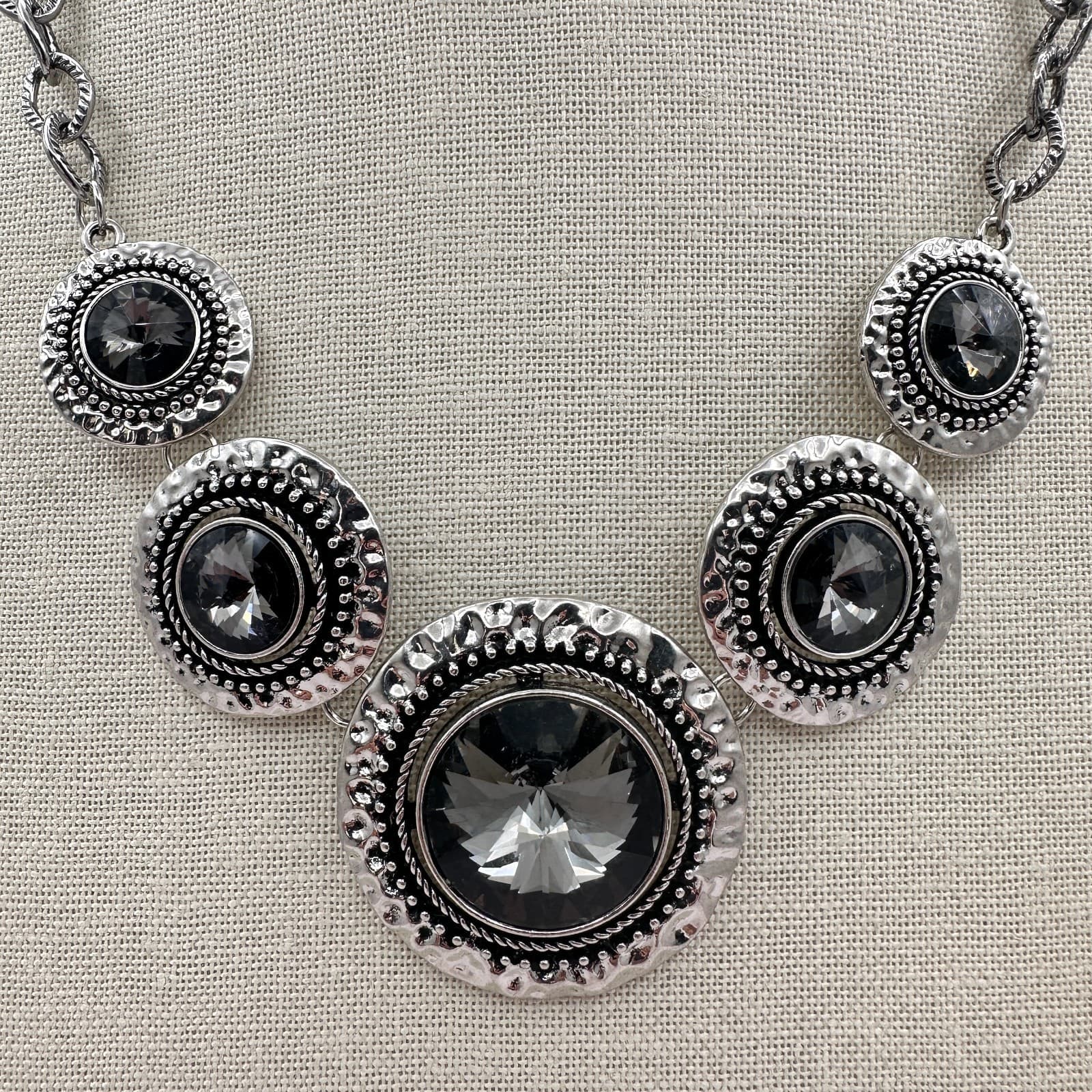 Vintage 80s Global Glamour Silver Short Statement Necklace Smoky Gems Jewelry - Thumbnail 2