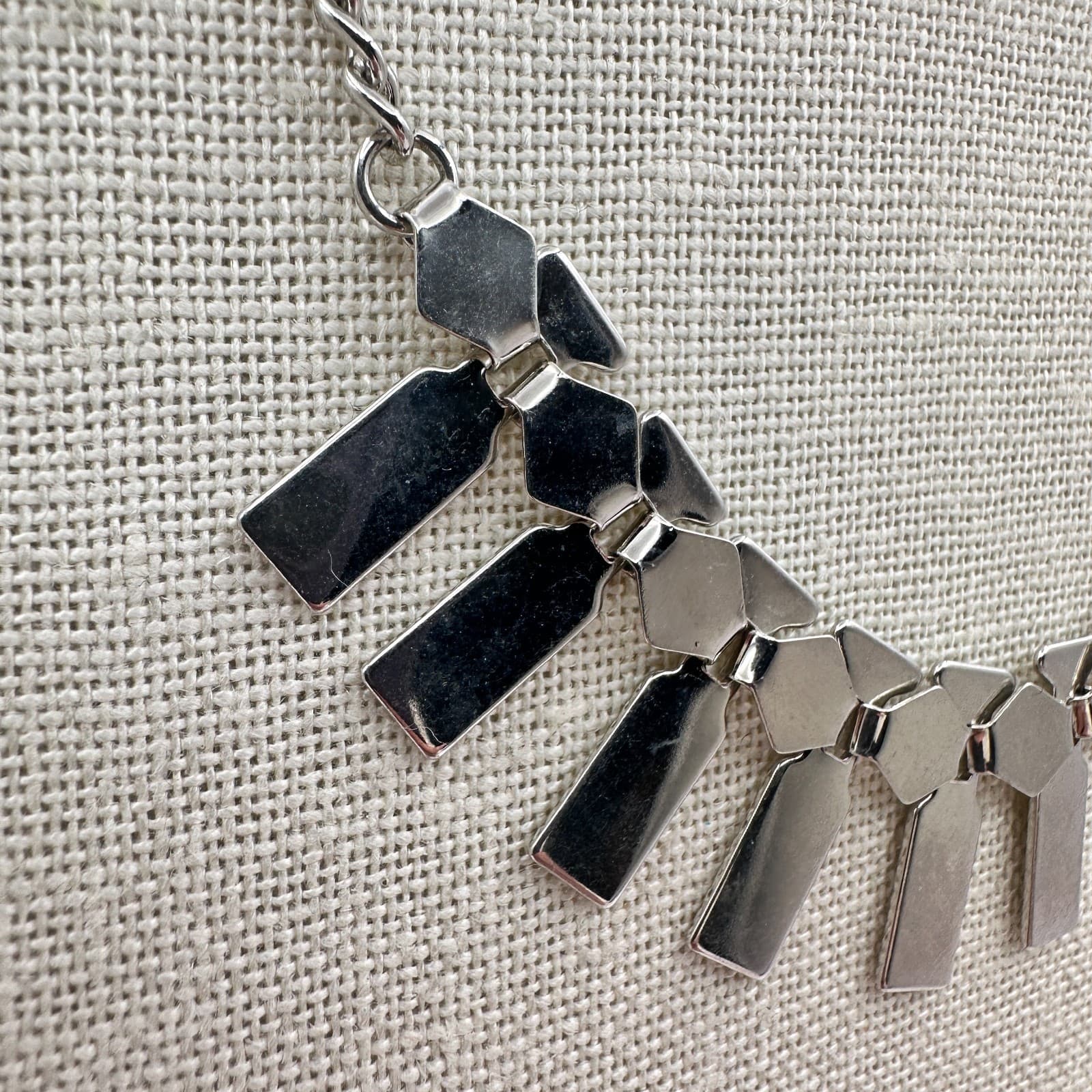 Vintage Y2K Silver Tone Geometric Fringe Bib Necklace Women's Classic Jewelry - Thumbnail 4