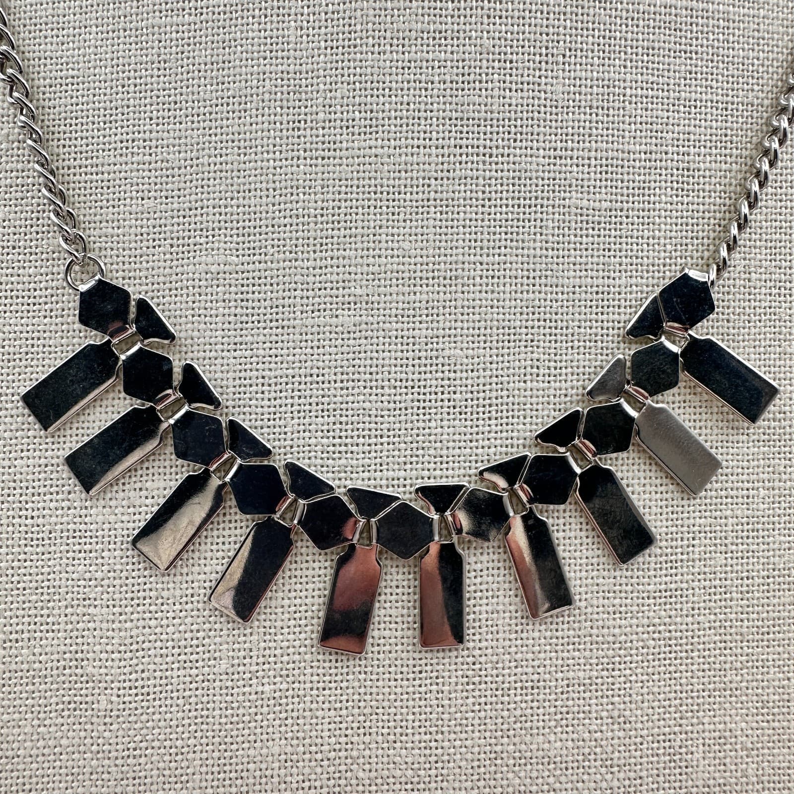 Vintage Y2K Silver Tone Geometric Fringe Bib Necklace Women's Classic Jewelry - Thumbnail 3