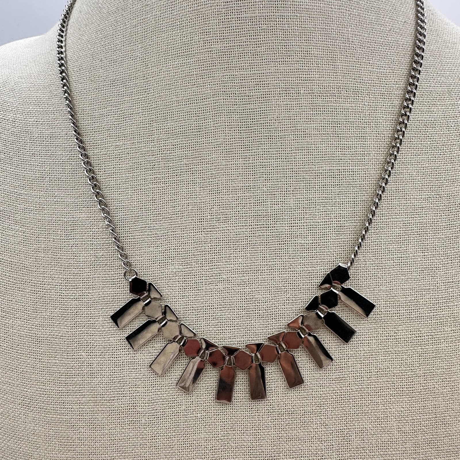 Vintage Y2K Silver Tone Geometric Fringe Bib Necklace Women's Classic Jewelry - Thumbnail 6