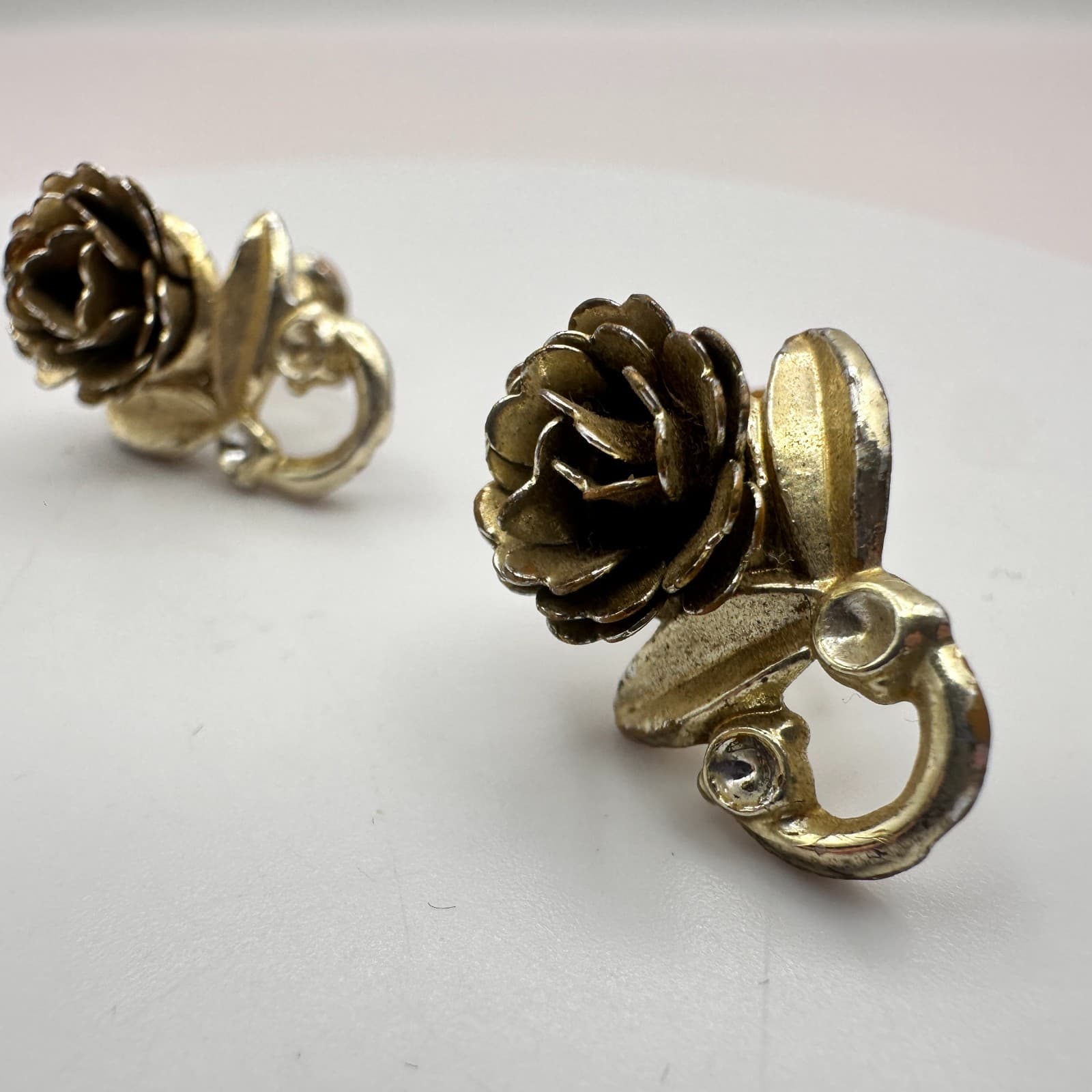 Vintage 90s Gold Tone Rose Floral Rhinestone Earrings Women's Classic Jewelry - Thumbnail 3