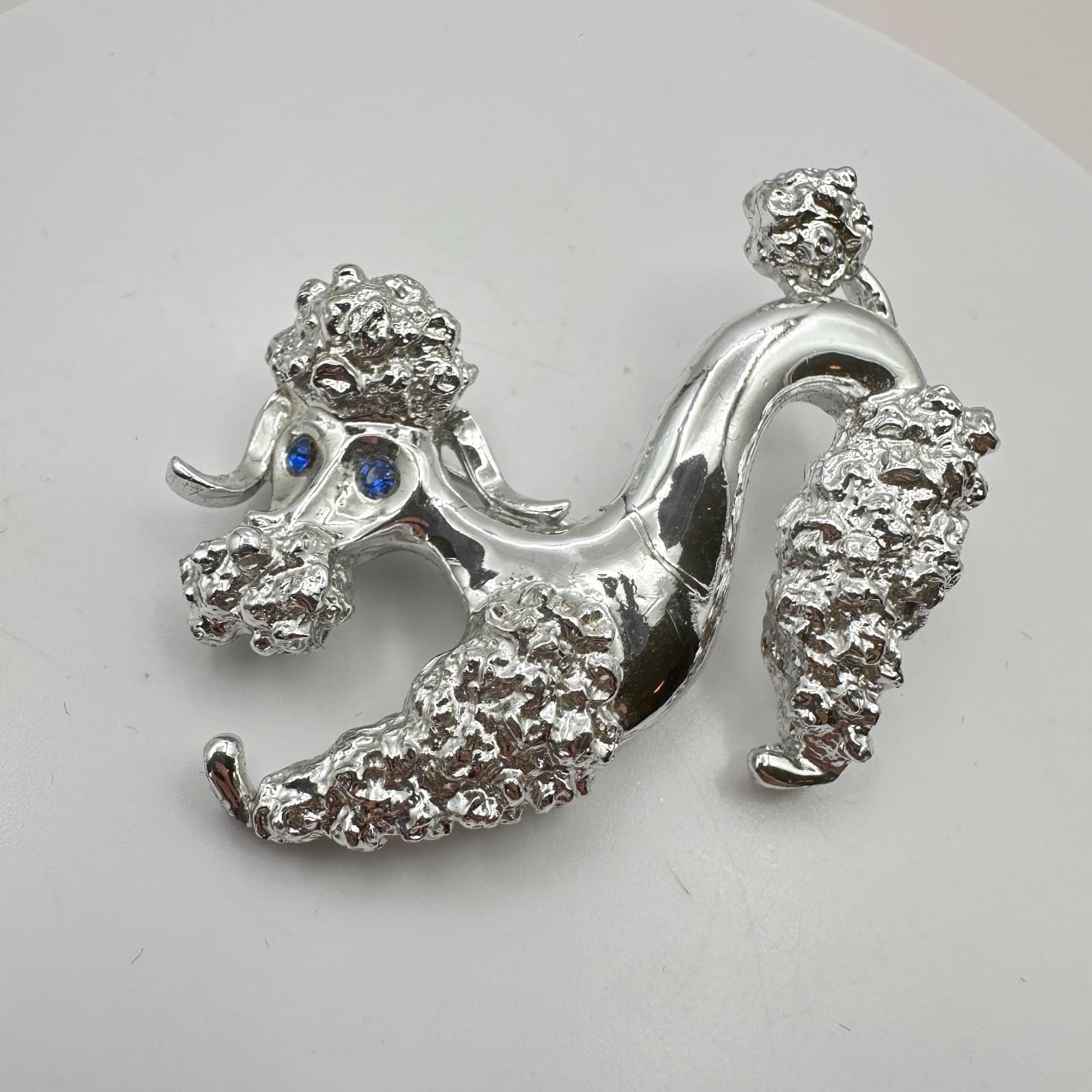 Vintage 60s Mid-Century Silver Tone Poodle Dog Brooch Blue Glass Eyes Textured - Thumbnail 4