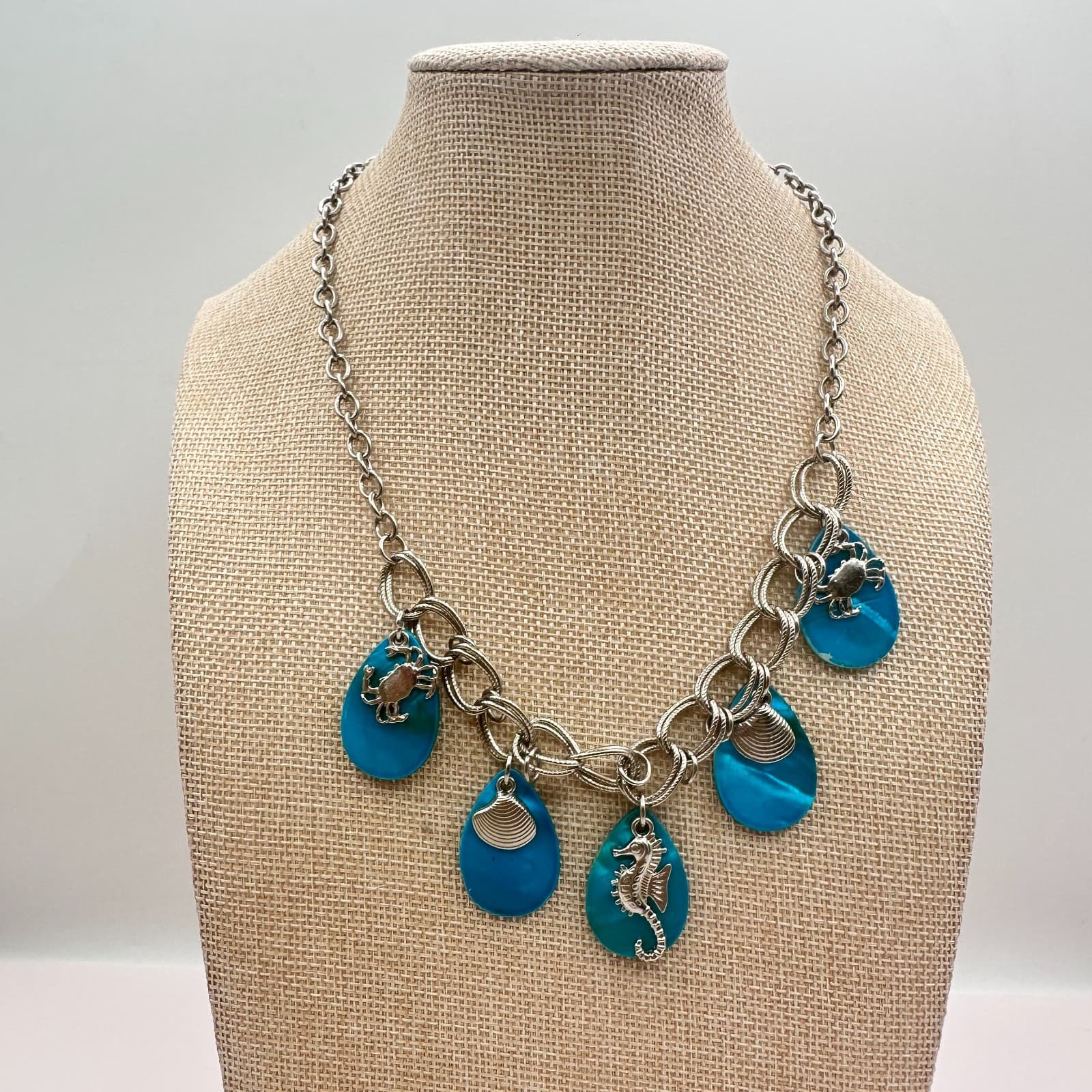 Vintage Y2K Teal Shell Charm Necklace Silver Tone Seahorse Crab Scallop Jewelry - Thumbnail 2