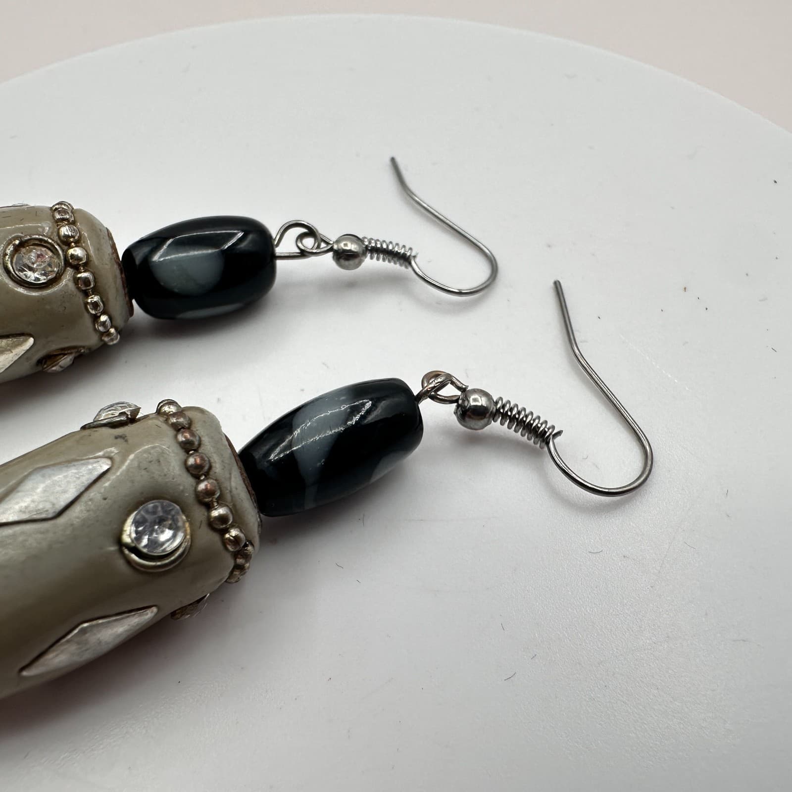 Vintage 90s Silver Tone Beaded Rhinestone Dangle Earrings Women's Jewelry - Thumbnail 7
