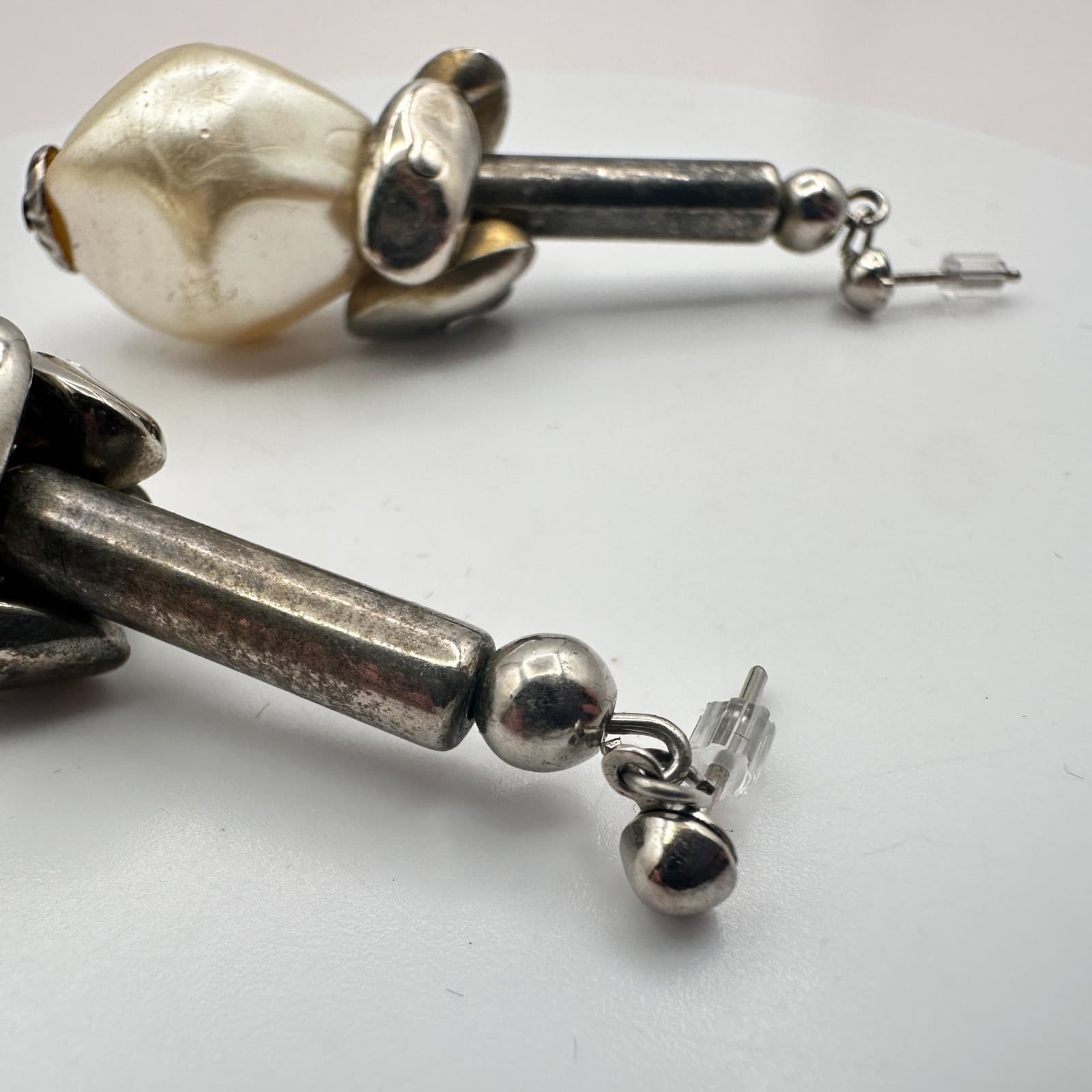 Vintage 90s Silver Tone Faux Pearl Bead Dangle Earrings Boho Modernist Jewelry - Thumbnail 5