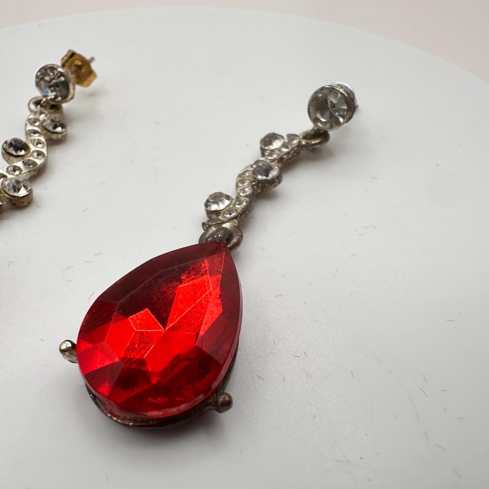 Vintage 90s Silver Tone Red Glass Teardrop Dangle Earrings Boho Fashion Jewelry - Thumbnail 6