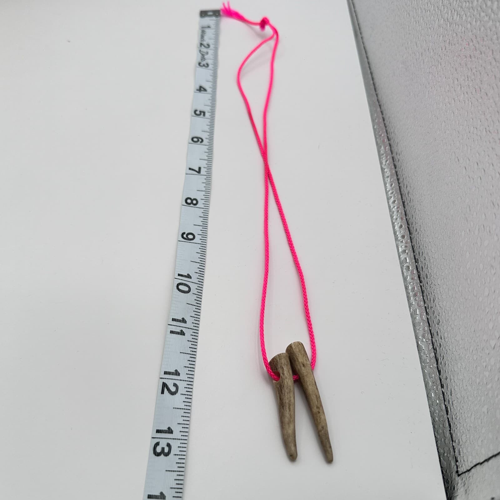 Vintage 80s Antler Spike Pendant Neon Pink Cord Tribal Statement Art Jewelry - Thumbnail 7
