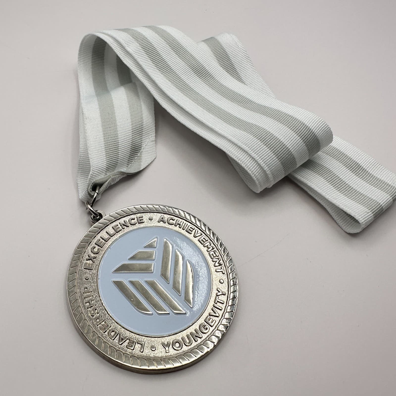 Vintage 80s Silver Tone Achievement Medal Excellence Leadership Ribbon Jewelry - Thumbnail 5