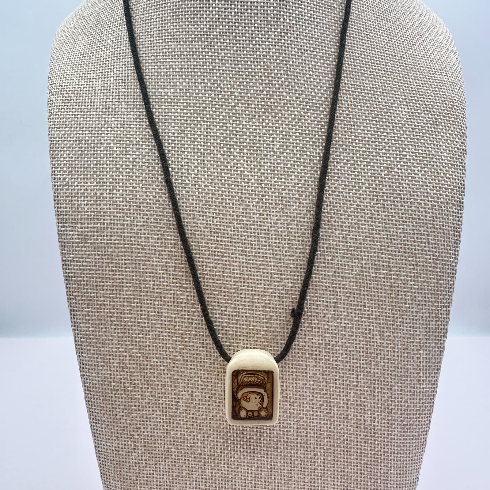 Vintage 50s Hand Carved Mayan Ajaw Glyph Bone Pendant Mexican Folk Art Jewelry - Thumbnail 3