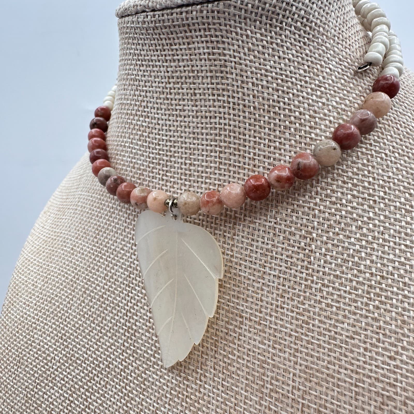 Vintage 80s Agate Leaf Pendant Beaded Necklace Jasper Sunstone Choker Jewelry - Thumbnail 7