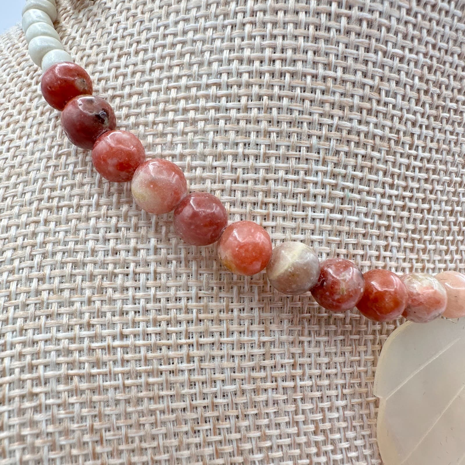 Vintage 80s Agate Leaf Pendant Beaded Necklace Jasper Sunstone Choker Jewelry - Thumbnail 5