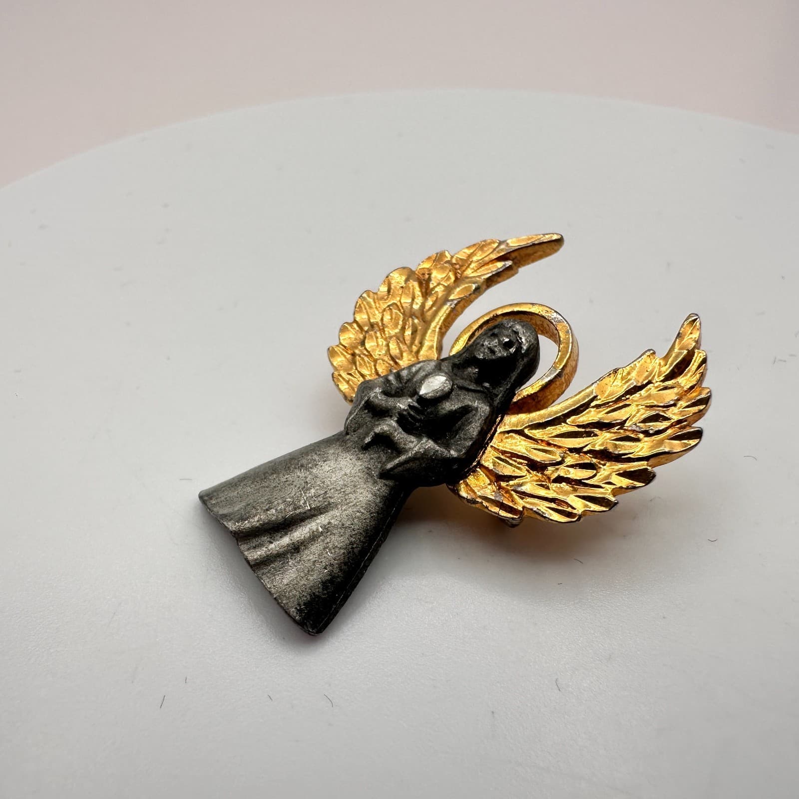 Vintage Y2K Gold Tone Angel Wings Pendant Religious Women's Classic Jewelry - Thumbnail 4