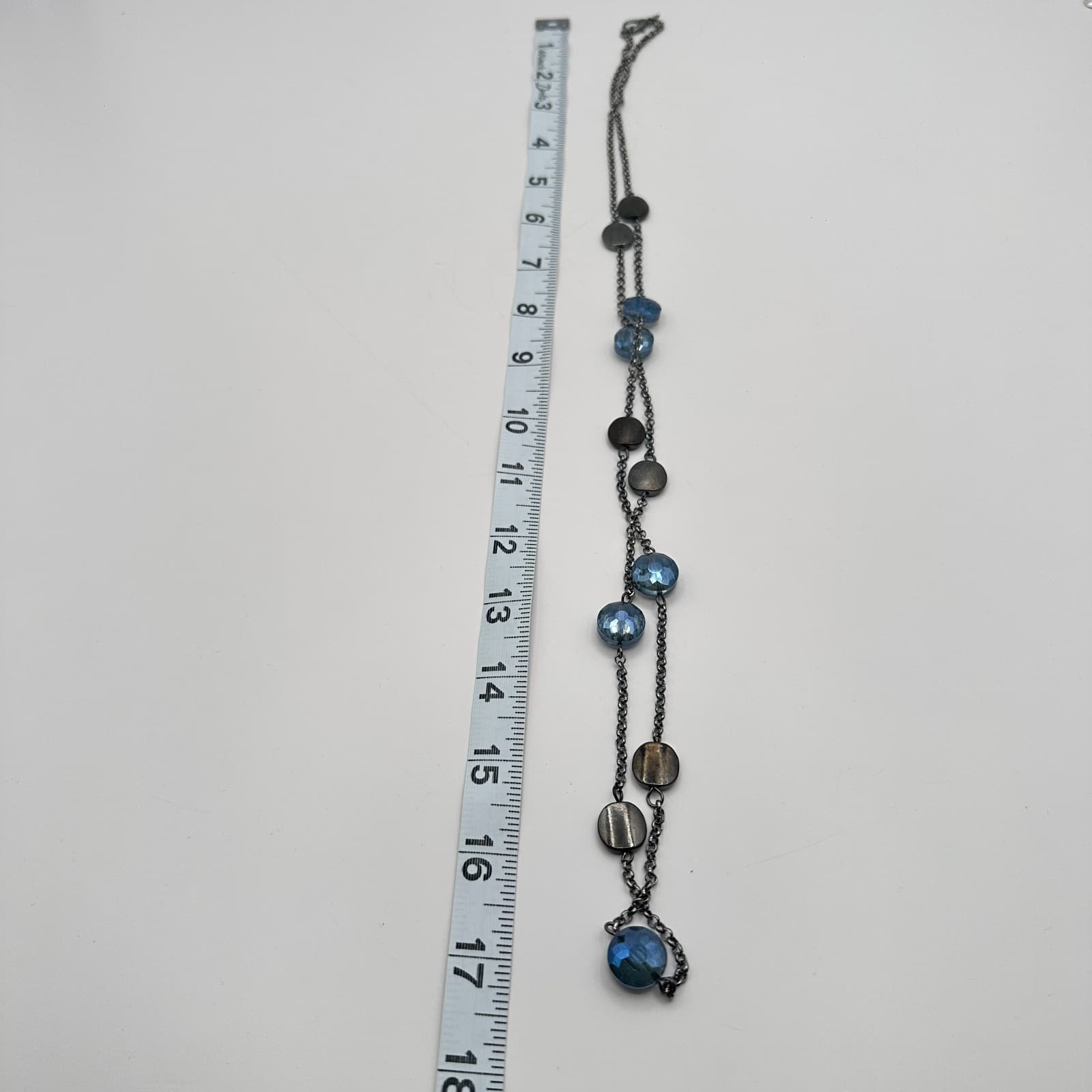 Vintage 90s Blue Glass & Gunmetal Stations Necklace Classic Fashion Jewelry - Thumbnail 8