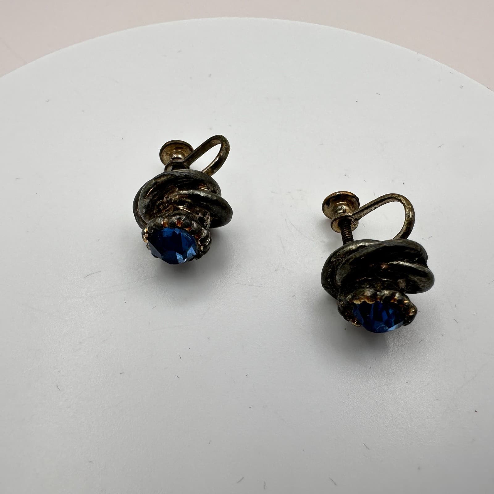 Vintage 90s Blue Glass Silver Tone Knot Earrings Classic Fashion Women's Jewelry - Thumbnail 3