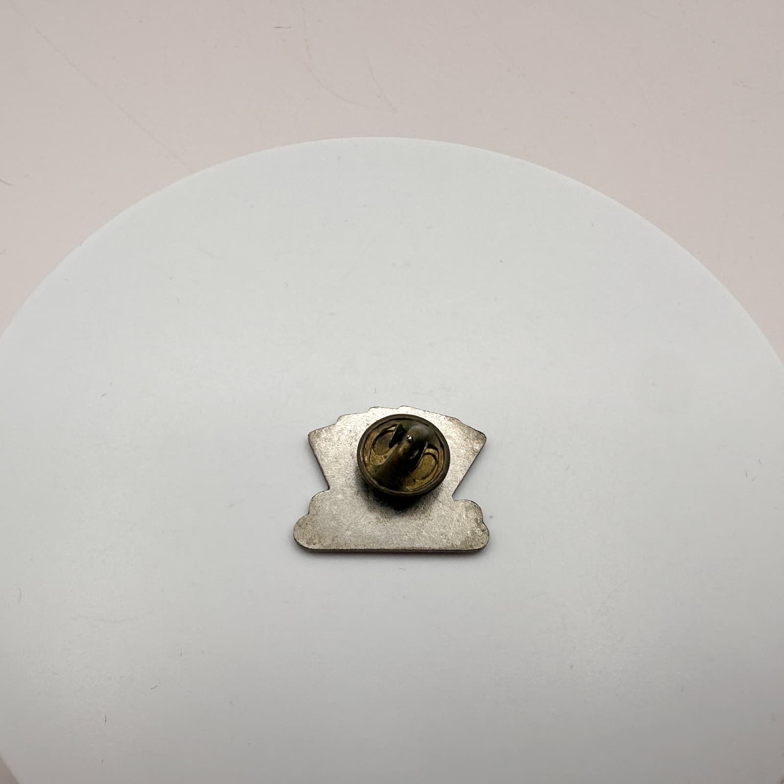 Vintage 90s Laughlin Royal Flush Poker Playing Cards Gold Tone Lapel Pin Jewelry - Thumbnail 5
