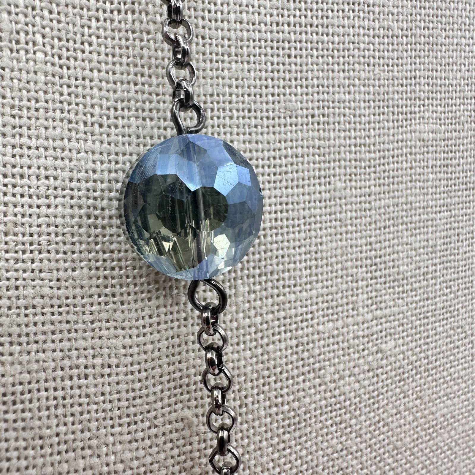 Vintage 80s Silver Tone Station Necklace Faceted Blue Beaded Classic Jewelry - Thumbnail 9