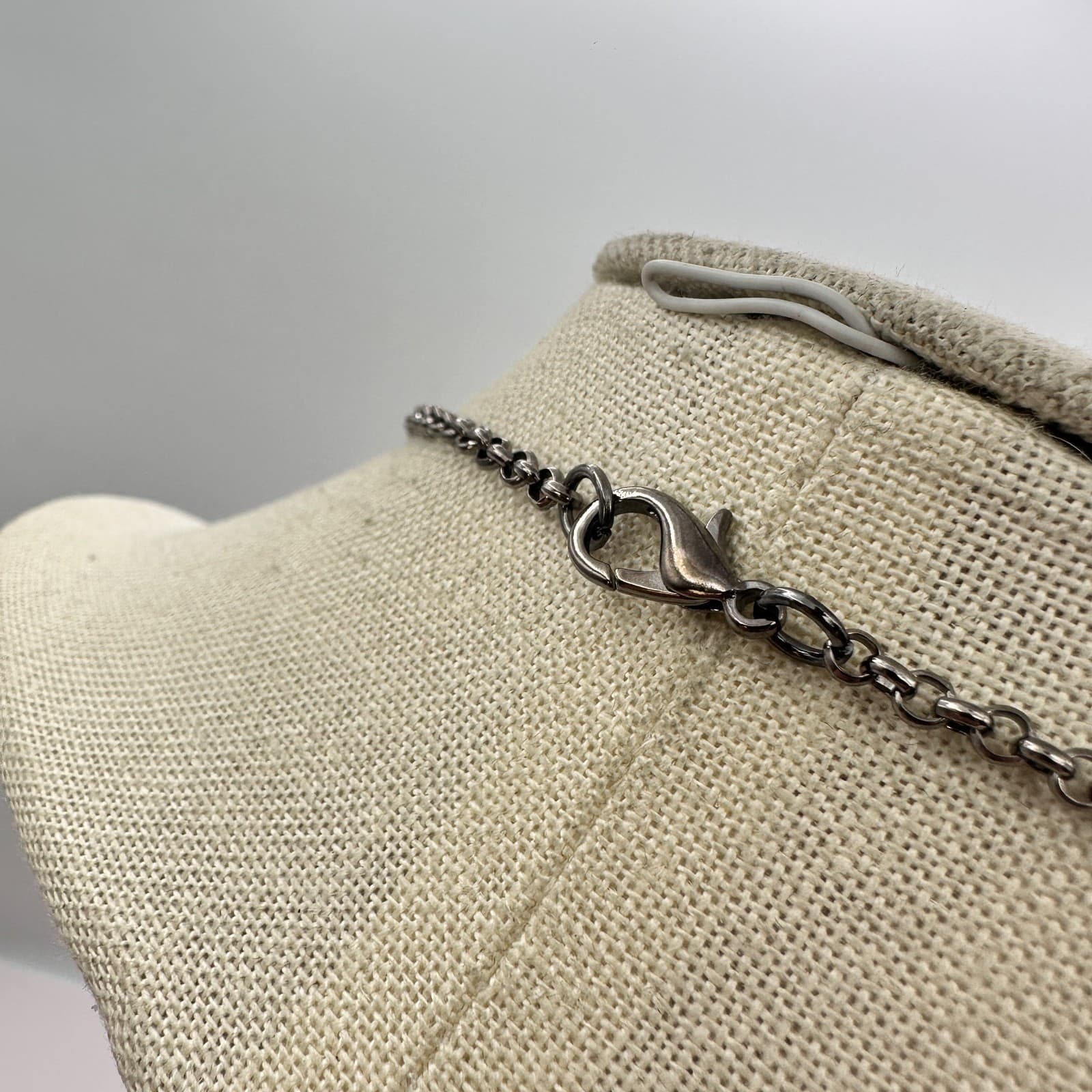 Vintage 80s Silver Tone Station Necklace Faceted Blue Beaded Classic Jewelry - Thumbnail 11