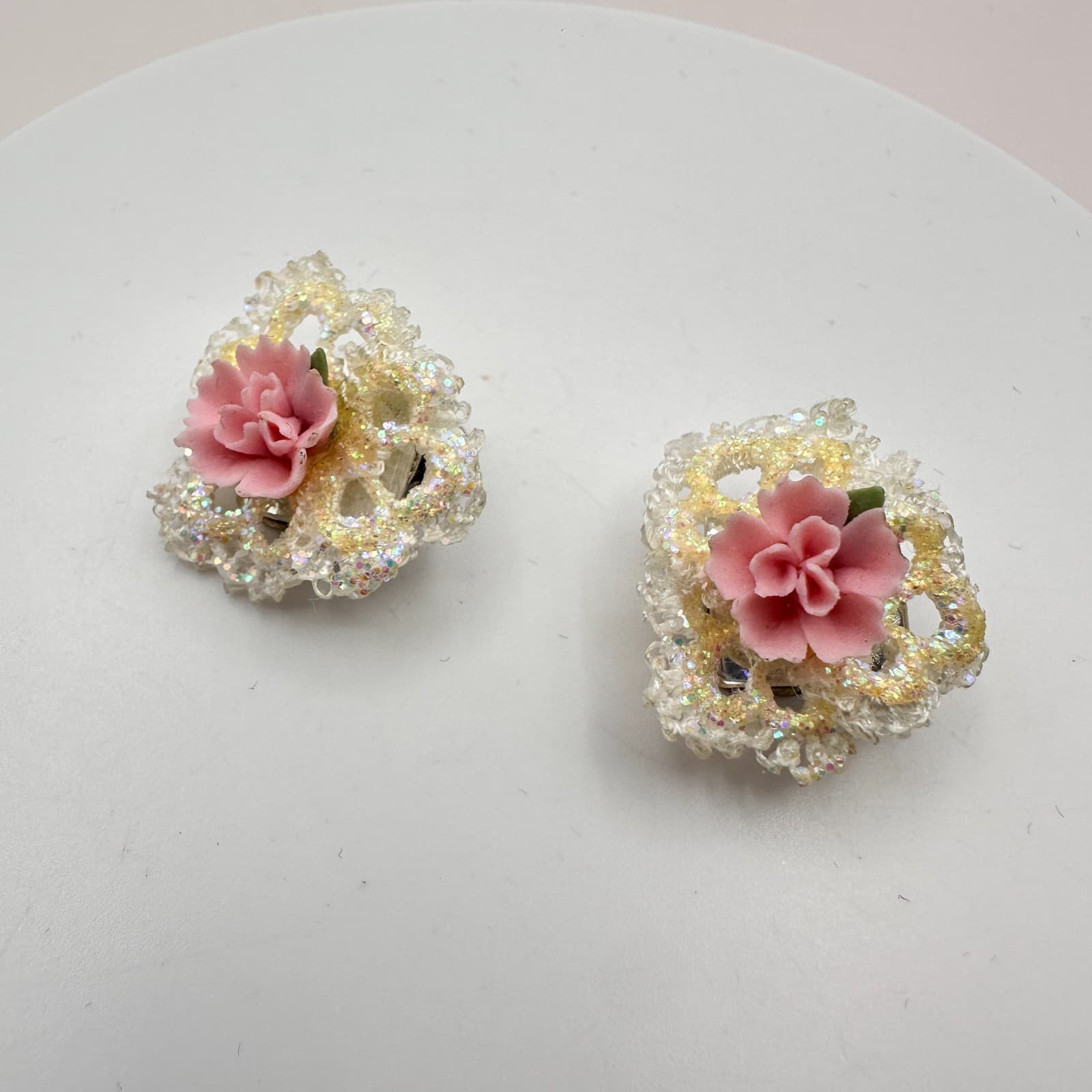 Vintage 90s Porcelain Flower Glass Earrings Romantic Classic Fashion Jewelry - Thumbnail 5