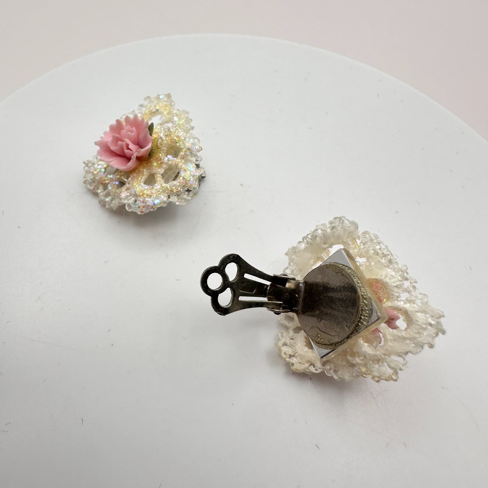 Vintage 90s Porcelain Flower Glass Earrings Romantic Classic Fashion Jewelry - Thumbnail 6