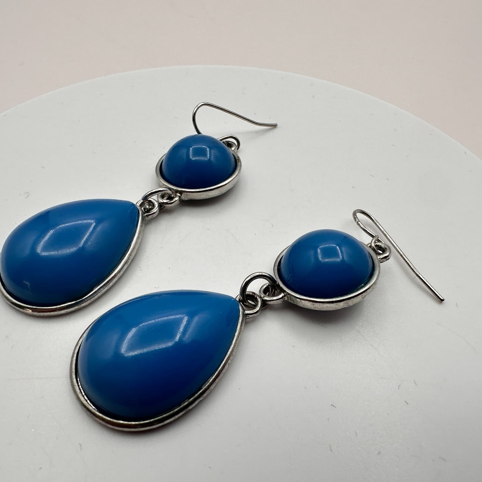 Vintage 90s Blue Glass Teardrop Dangle Earrings Silver Tone Fashion Jewelry - Thumbnail 6